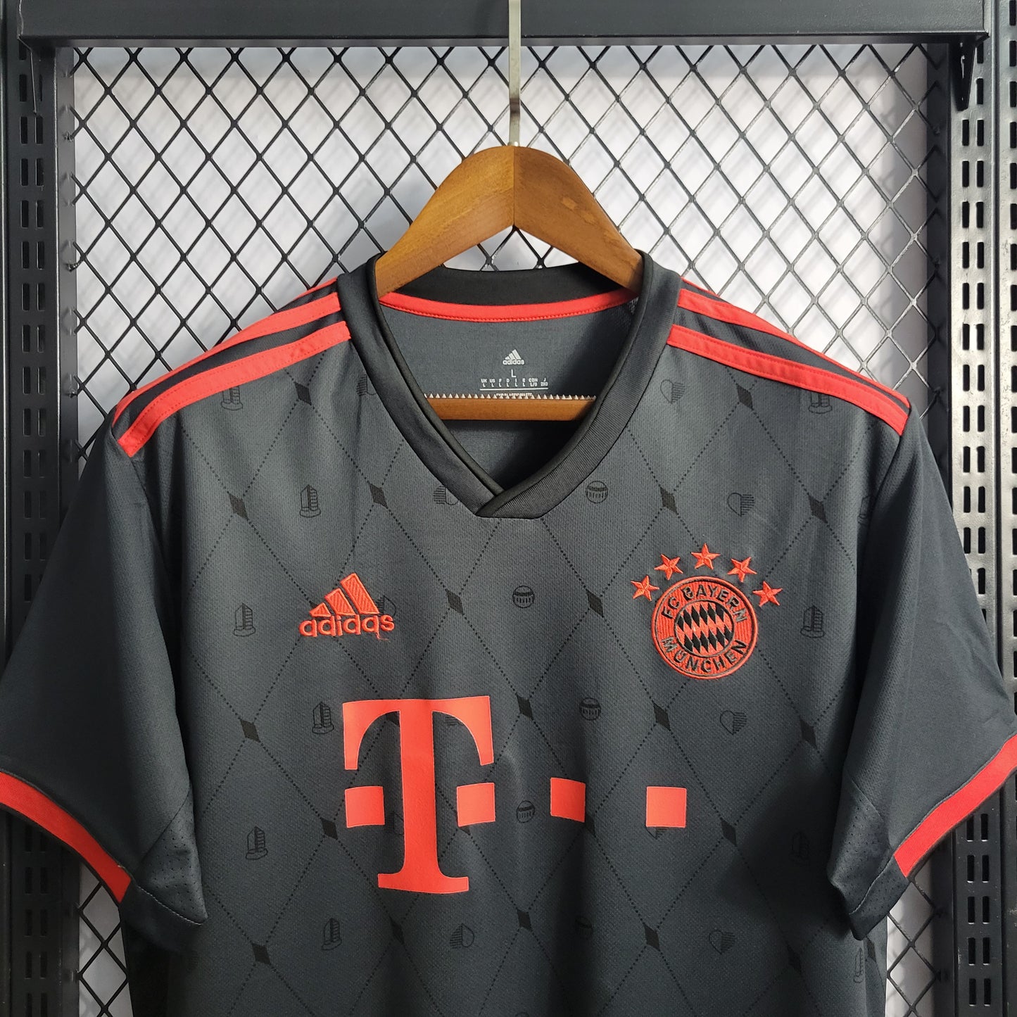 22/23Bayern Munich away size S-4XL（Men's Fan Edition） | 衬衫 | M2-5 | Betty ali Chinese suppliers