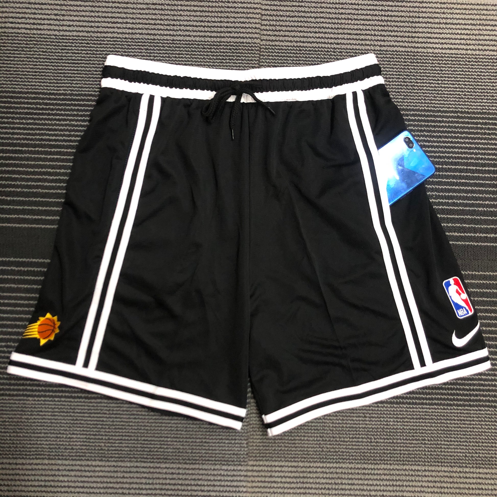 2202 American Shorts: Sun Black Size S-XXL | 短裤 | NBA | 中国供应商