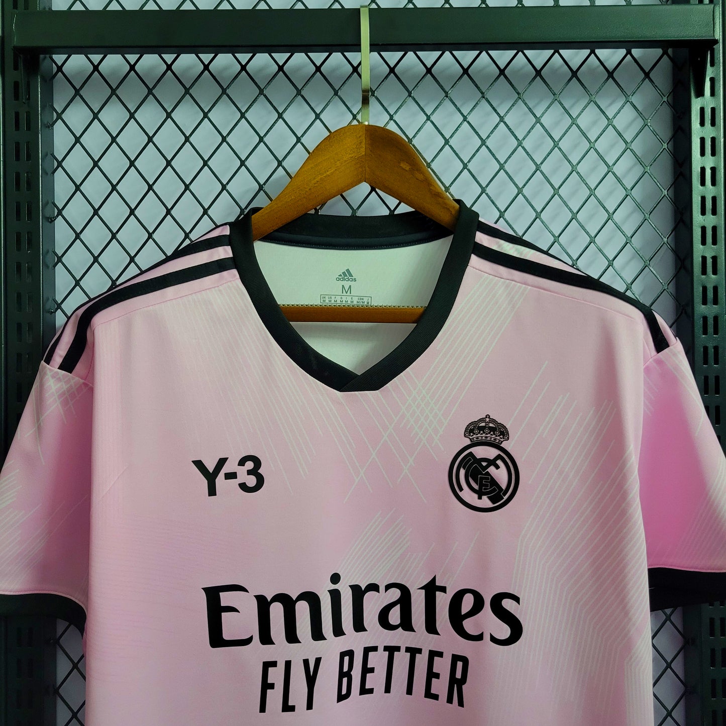 22/23 Real Madrid Pink Y3 Special Edition Size S-XXL（Men's Fan Edition） | 衬衫 | M2-3 | Betty ali Chinese suppliers