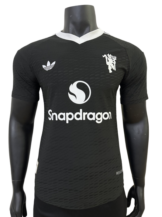 2425 Manchester United goalkeeper jersey（Player Edition））