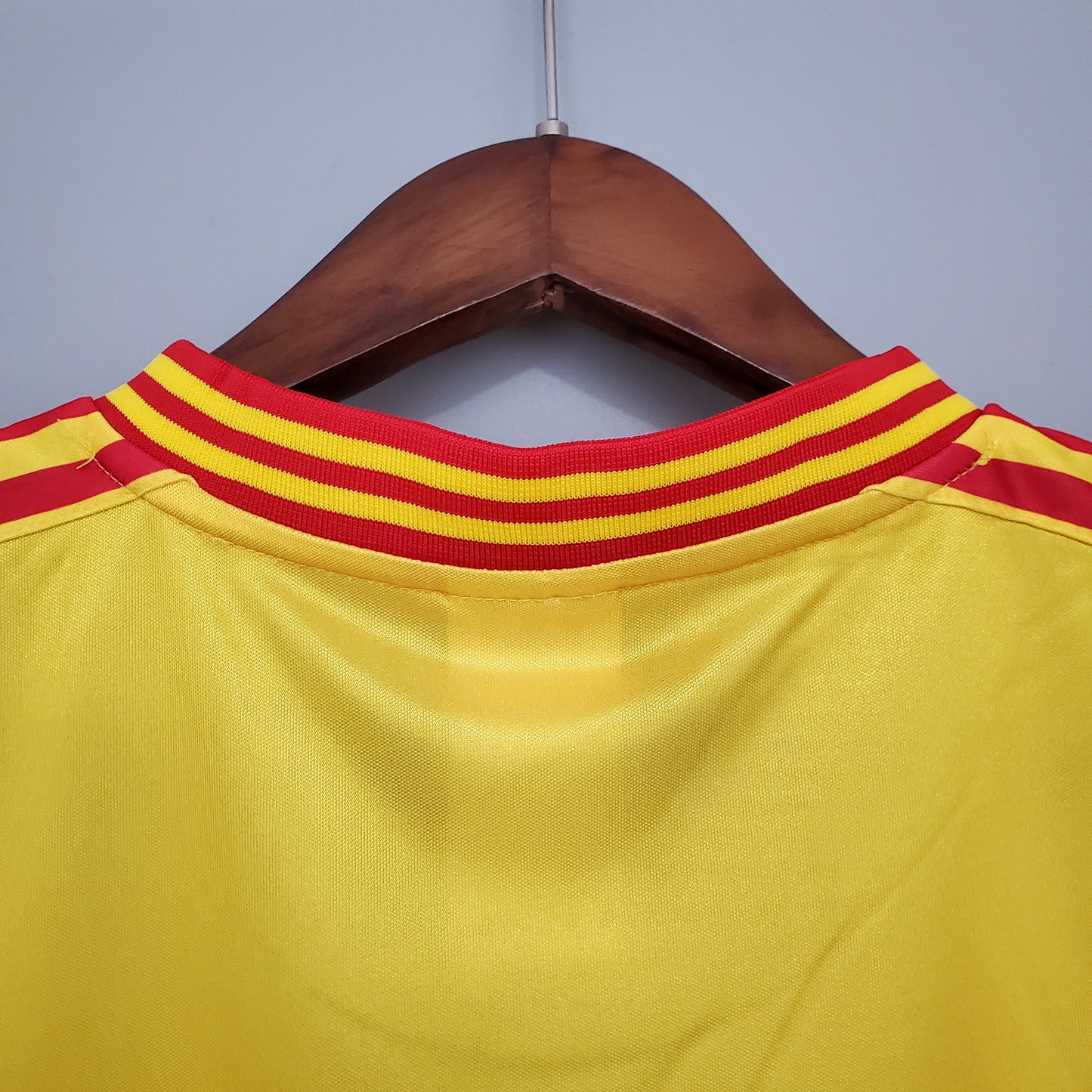 Retro Colombia 1990 home S-XXL | 复古/Retro | R | Betty ali Chinese suppliers