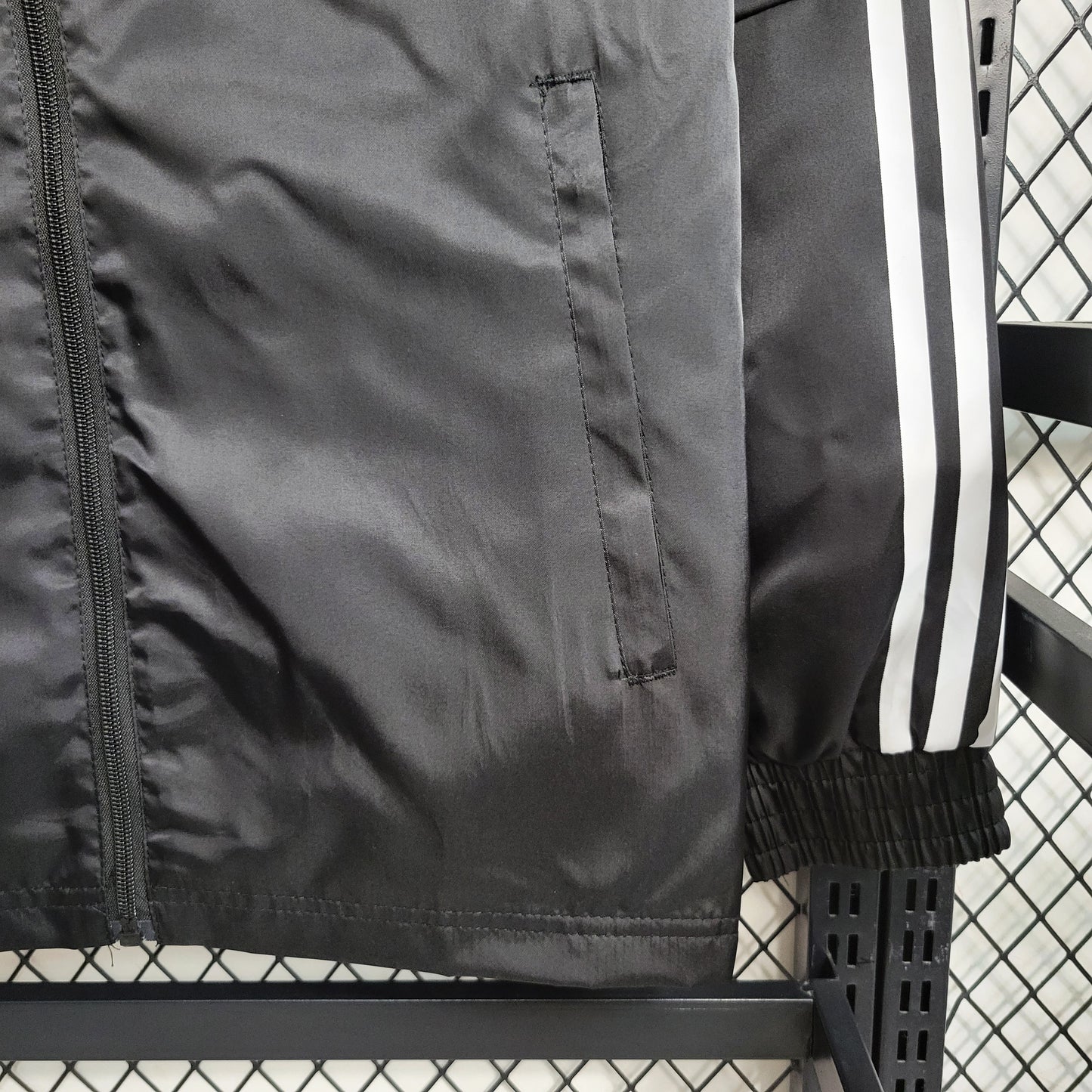 23-24 Windbreaker Adidas Size S-XXL | 风衣 | B3 | Betty ali Chinese suppliers