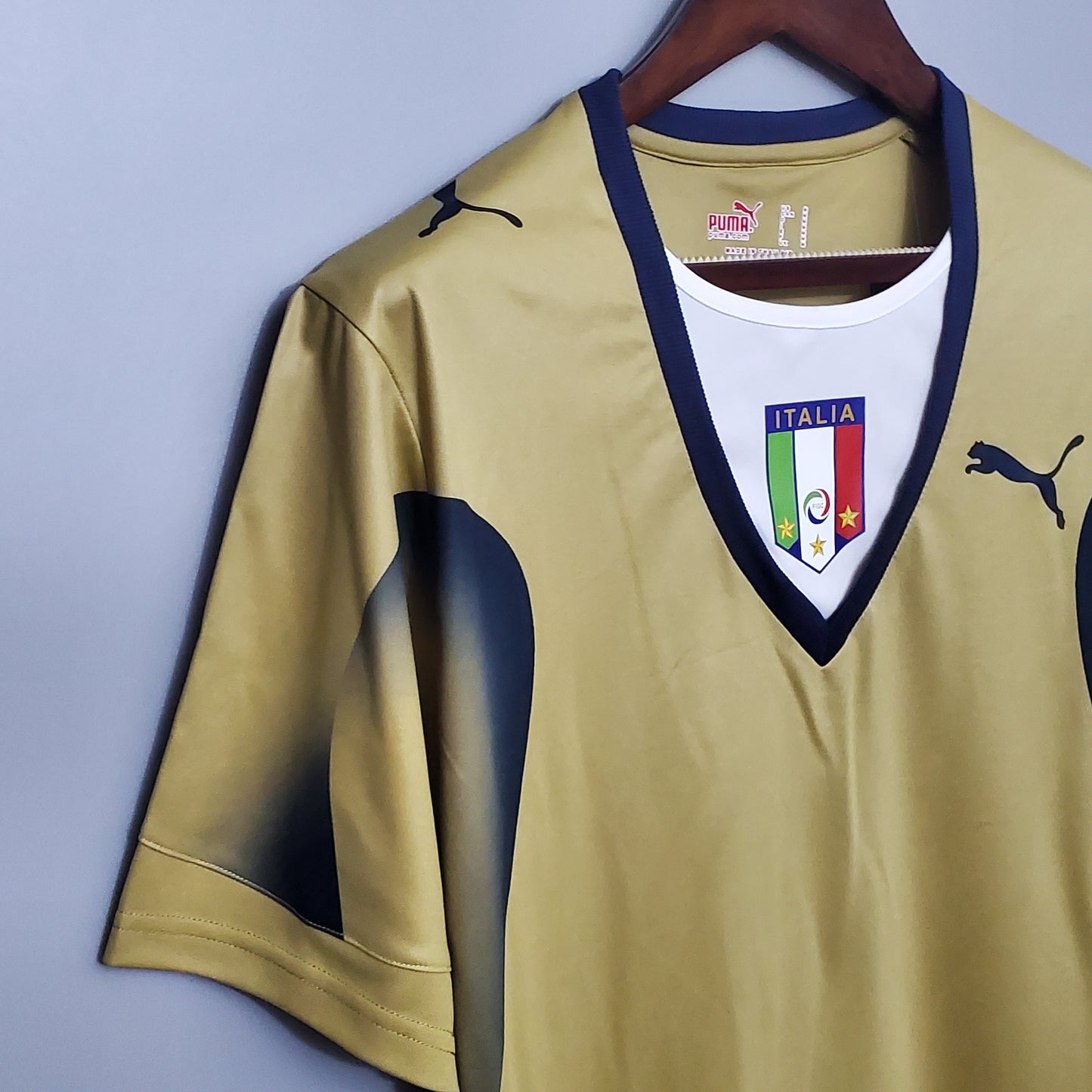 Retro 2006 Italy Golden S-XXL（Retro） | 复古/Retro | R | Betty ali Chinese suppliers