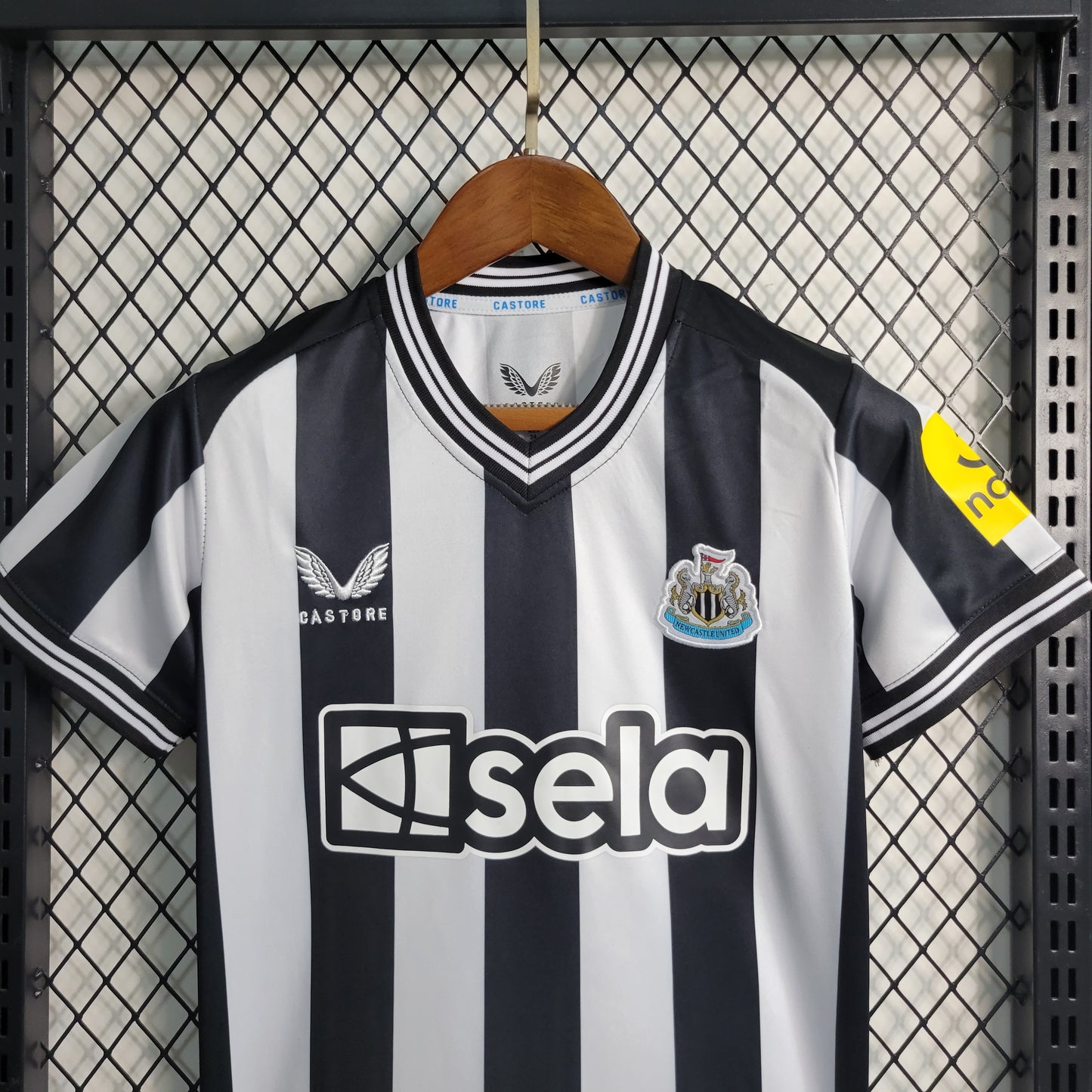 23-24 Kids Newcastle United Home Size 16-28(children's clothing) | M2-1 | Betty ali Chinese suppliers