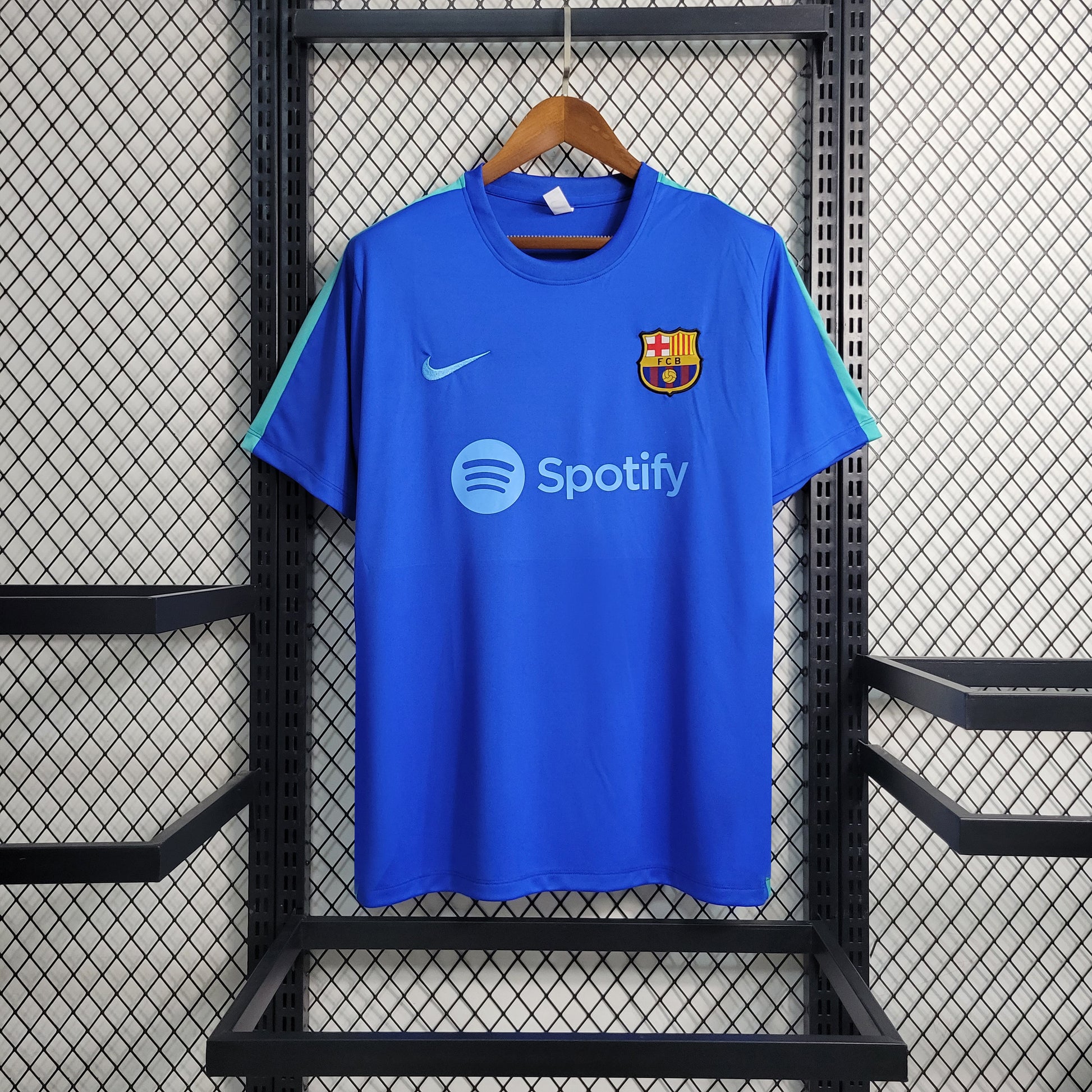 23-24 Barcelona Training Suit Size S-XXL(fan version) | 衬衫 | M2-3 | Betty ali Chinese suppliers