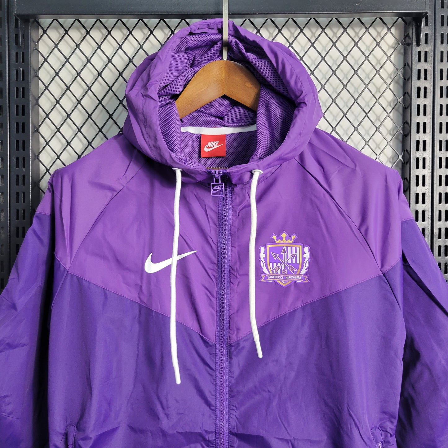 23-24 player windbreaker Sanfrecce Hiroshima size S-XXL | 风衣 | W1-18 | Betty ali Chinese suppliers