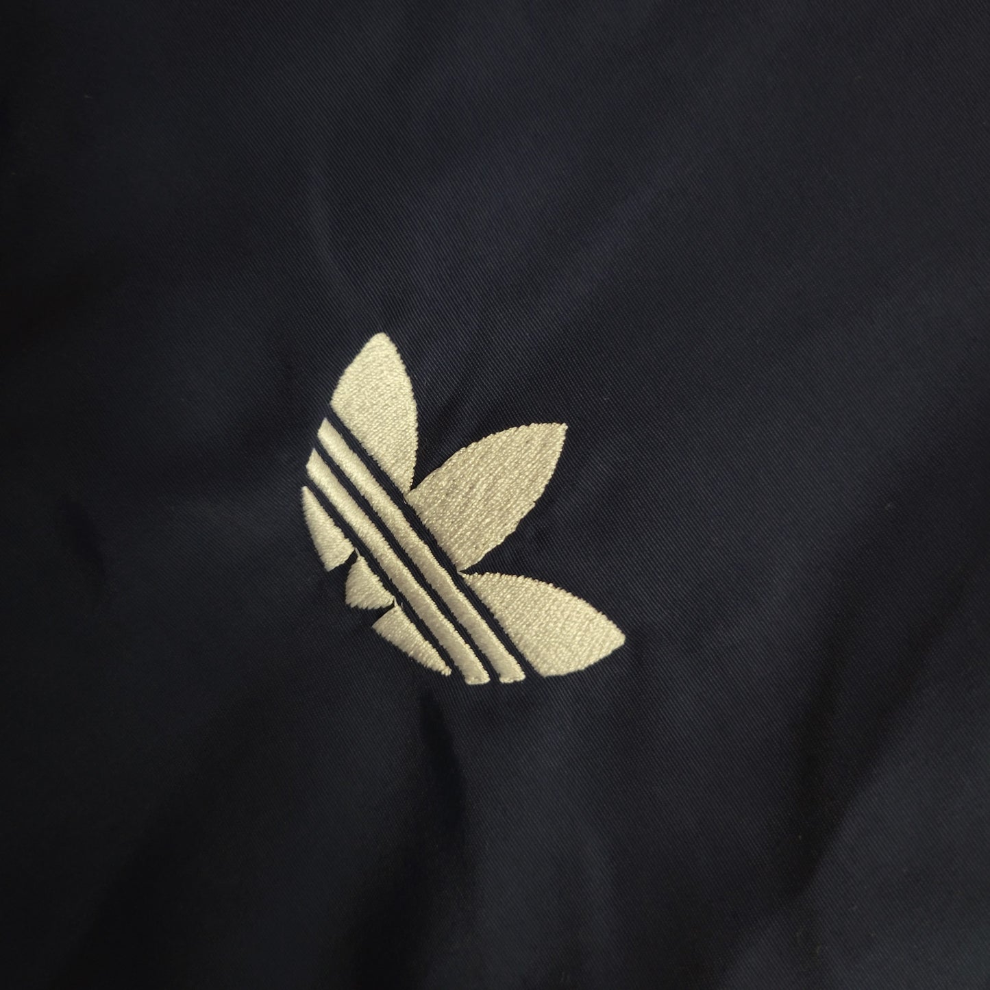 Windbreaker Adidas Size S-XXL | 风衣 | B3 | Betty ali Chinese suppliers