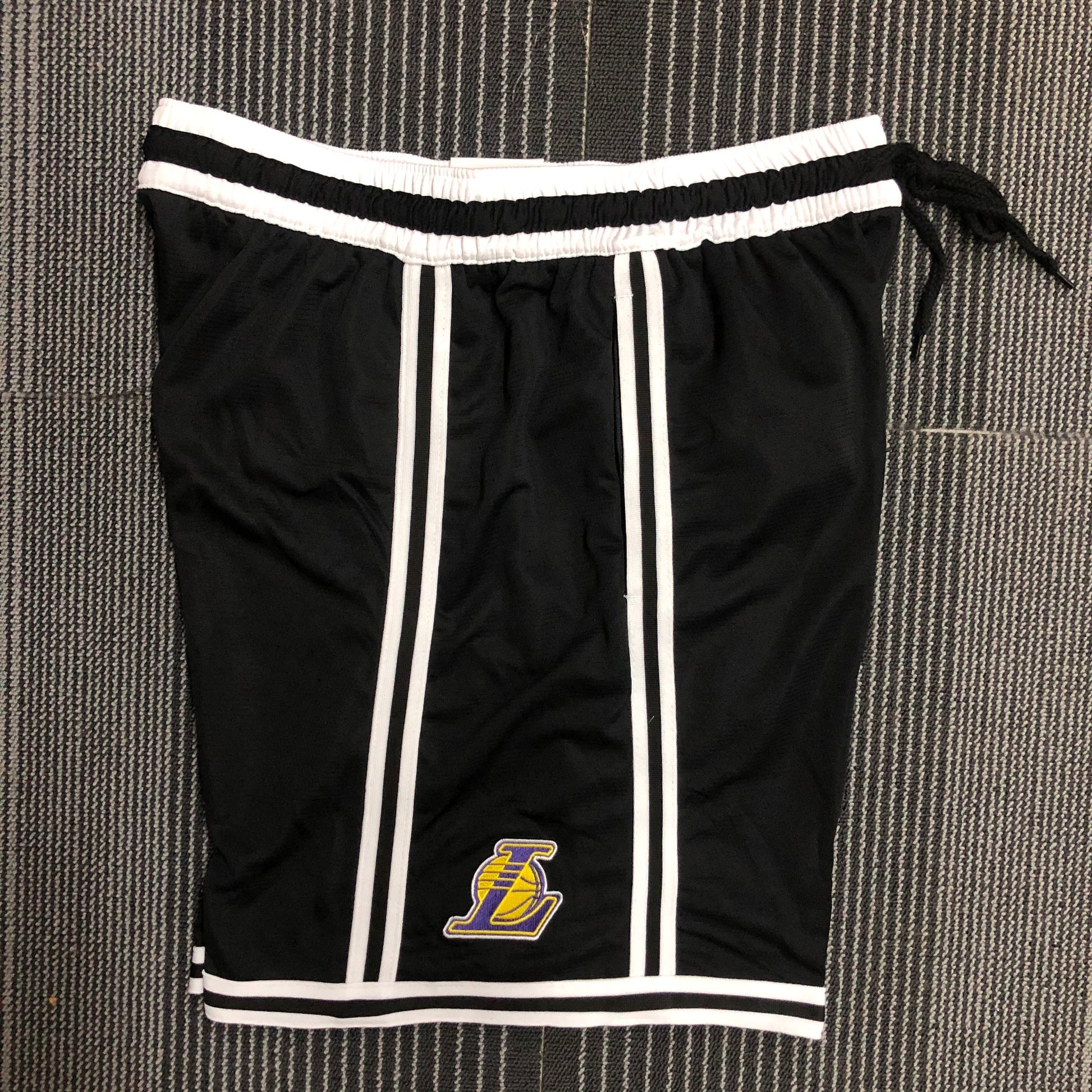 2202 American Training Shorts: Lakers Size S-XXL | 短裤 | NBA | 中国供应商