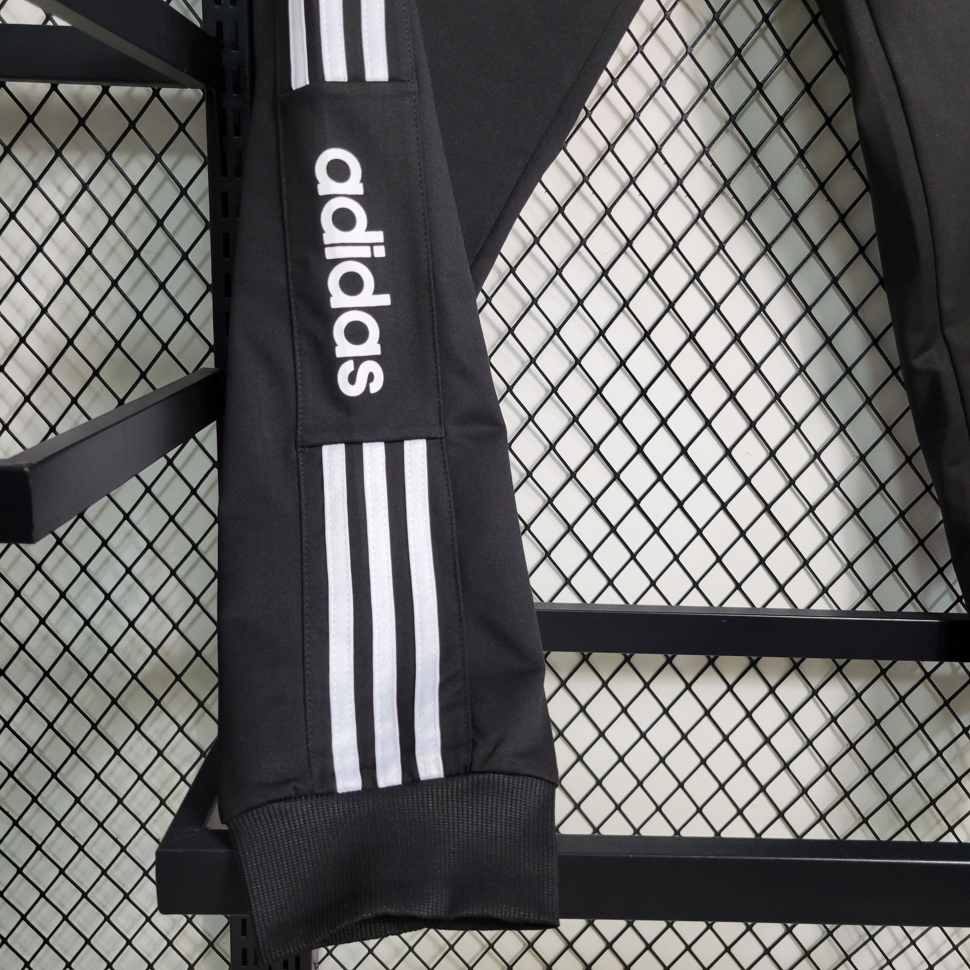 Pants Adidas Black Size M-3XL | S6 | yaya ali