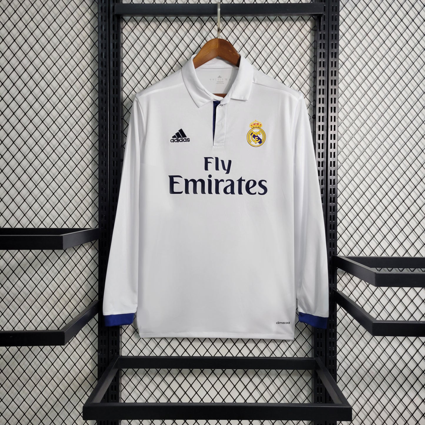 Retro 16-17 Real Madrid Main Long Sleeve Size S-XXL（Retro） | 复古/Retro | M2-3, R | Betty ali Chinese suppliers