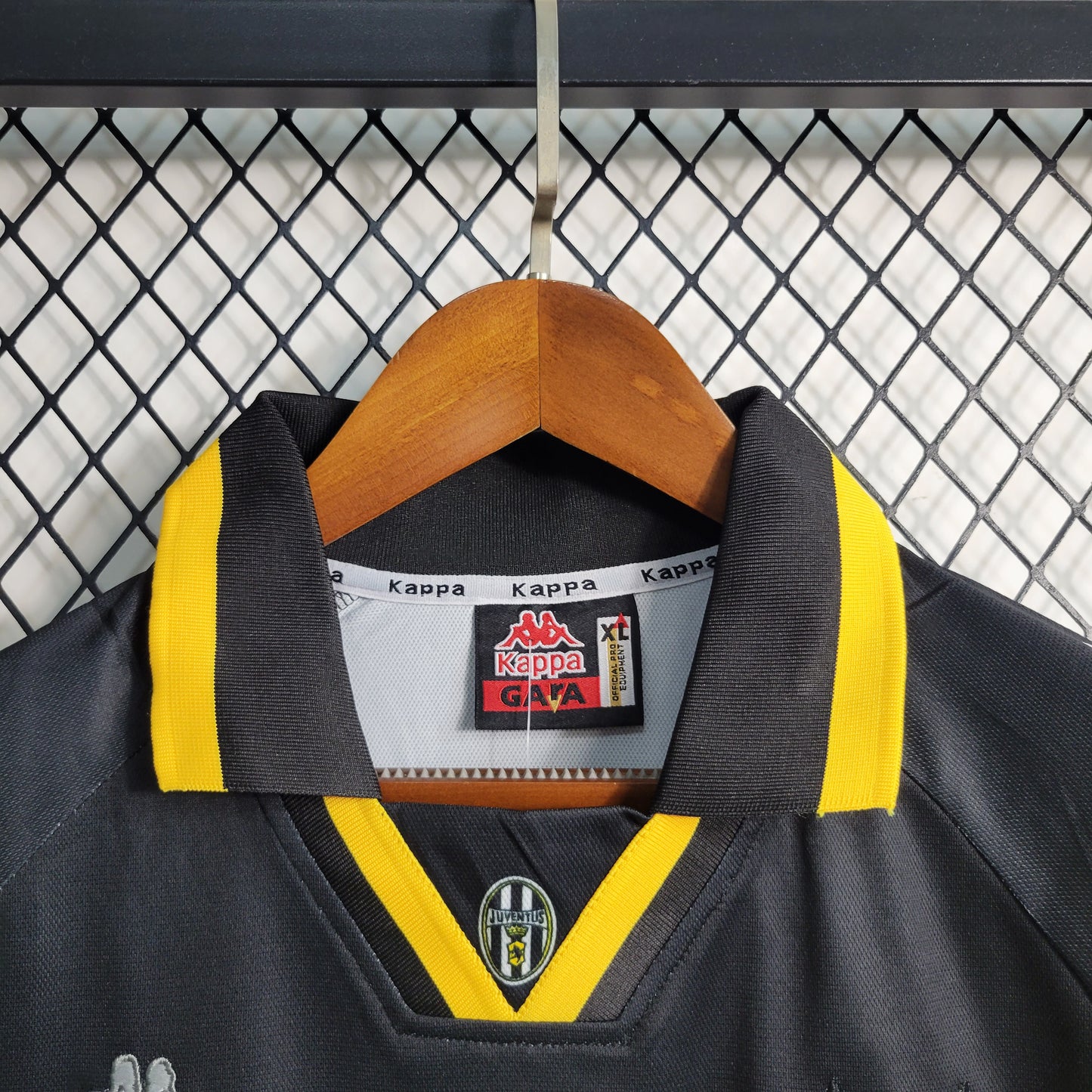 Retro 95-97 Juventus Home Size S-XXL（Retro） | 复古/Retro | R | Betty ali Chinese suppliers