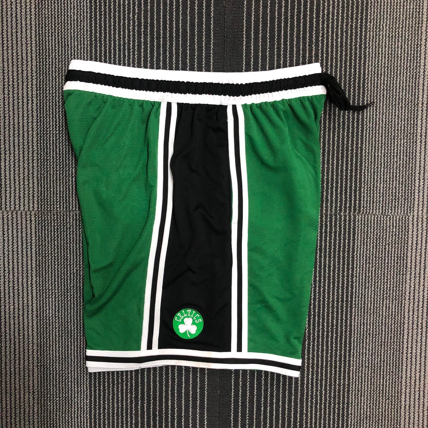 2202 American Training Shorts: Celtics Green Size S-XXL | 短裤 | NBA | 中国供应商