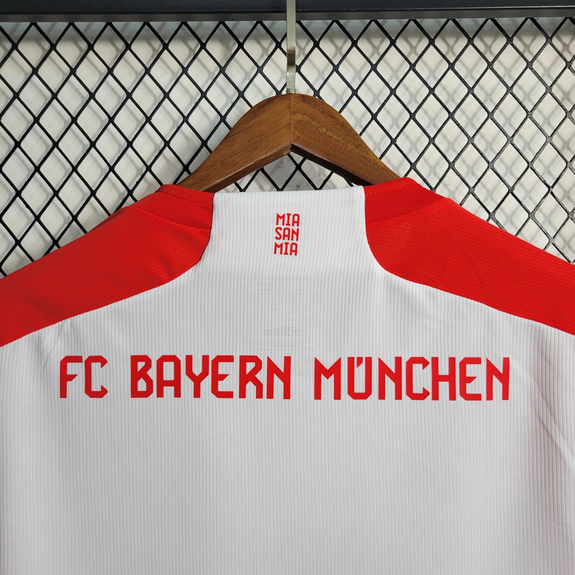 23-24 Bayern Munich Home Size S-4XL（Men's Fan Edition） | 衬衫 | M2-5 | Betty ali Chinese suppliers