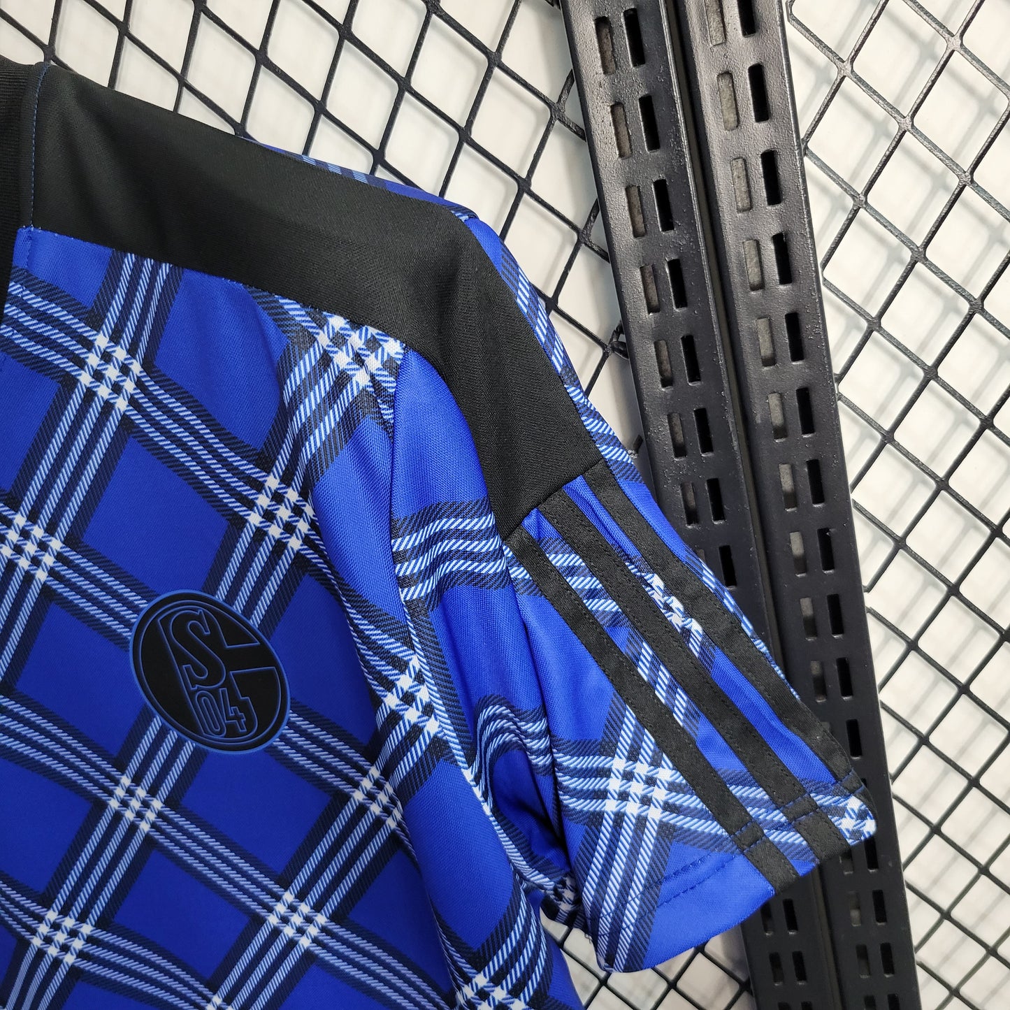 23-24 Schalke 04 Training Suit Size S-XXL（Men's Fan Edition） | 衬衫 | M3-16, M3-9 | Betty ali Chinese suppliers