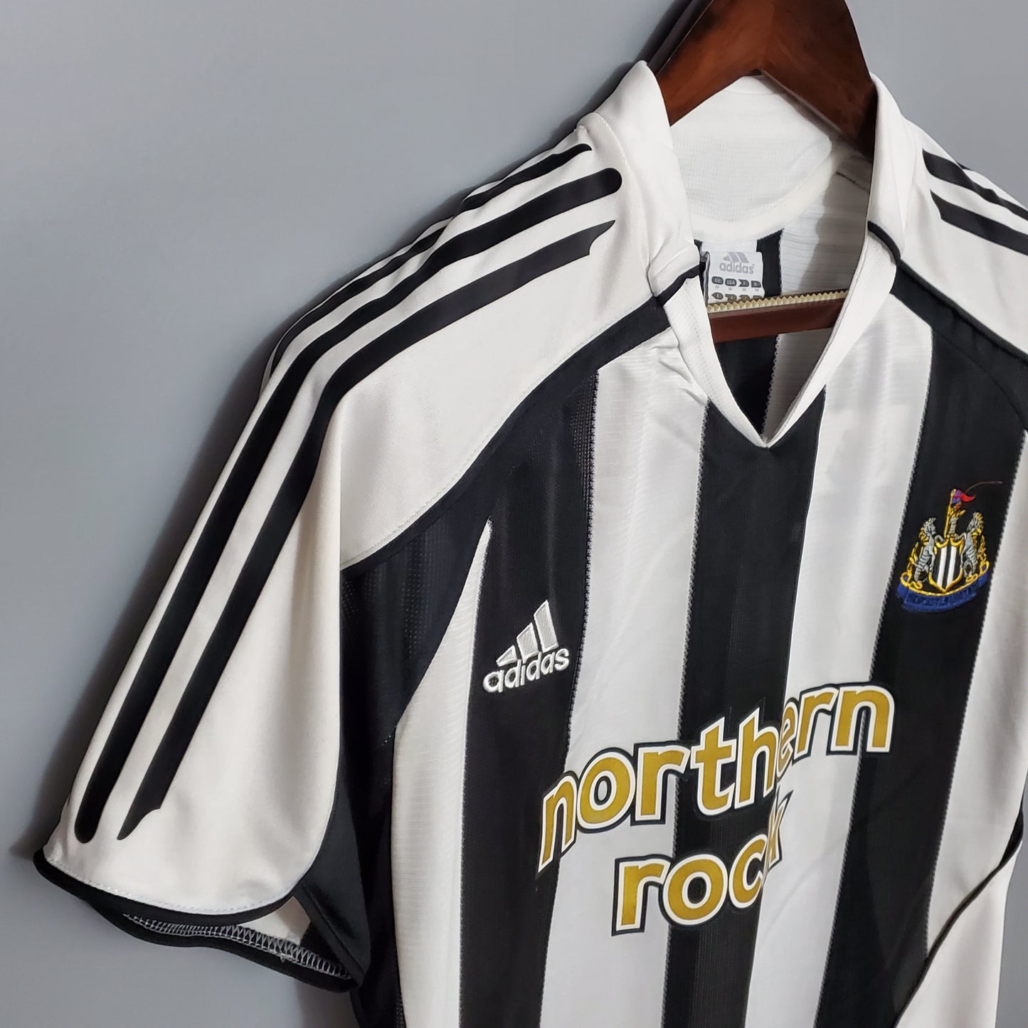 Retro 05/06 Newcastle United home S-XXL（Retro） | 复古/Retro | R | Betty ali Chinese suppliers