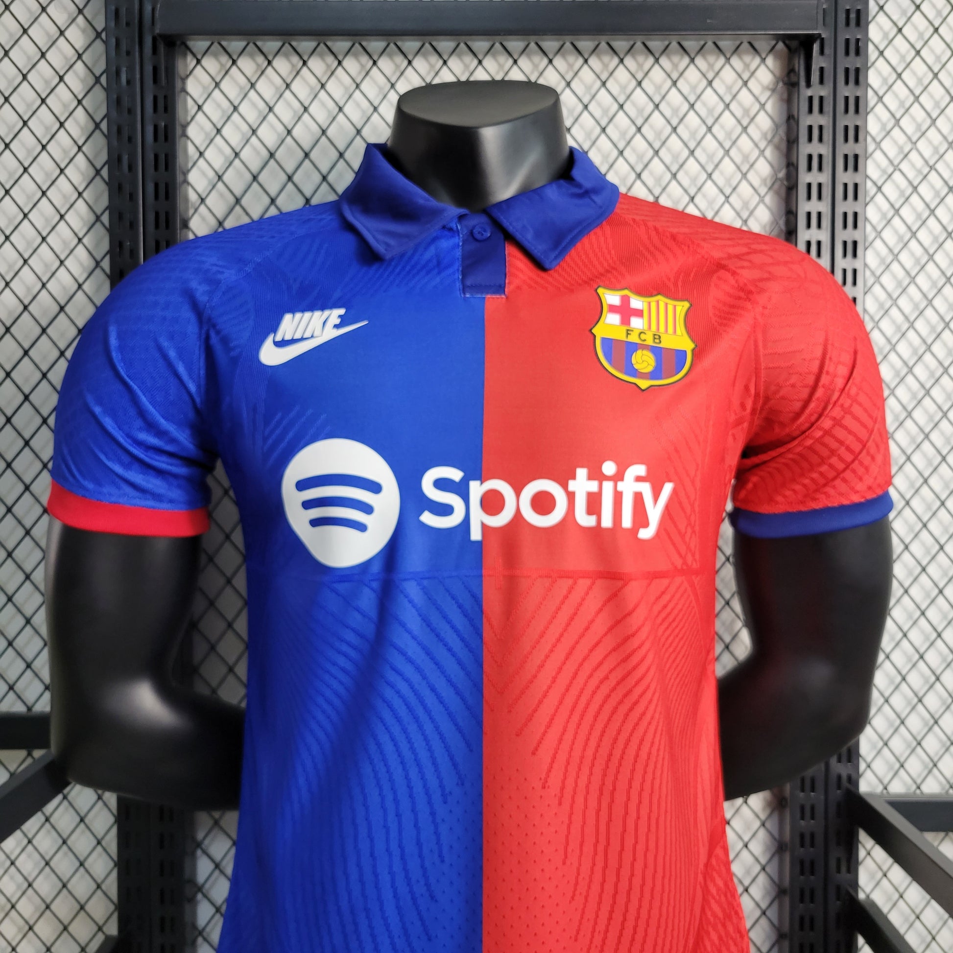 23-24 Player Barcelona Red and Blue Classic Size S-XXL | 衬衫 | P2-3 | Betty ali Chinese suppliers