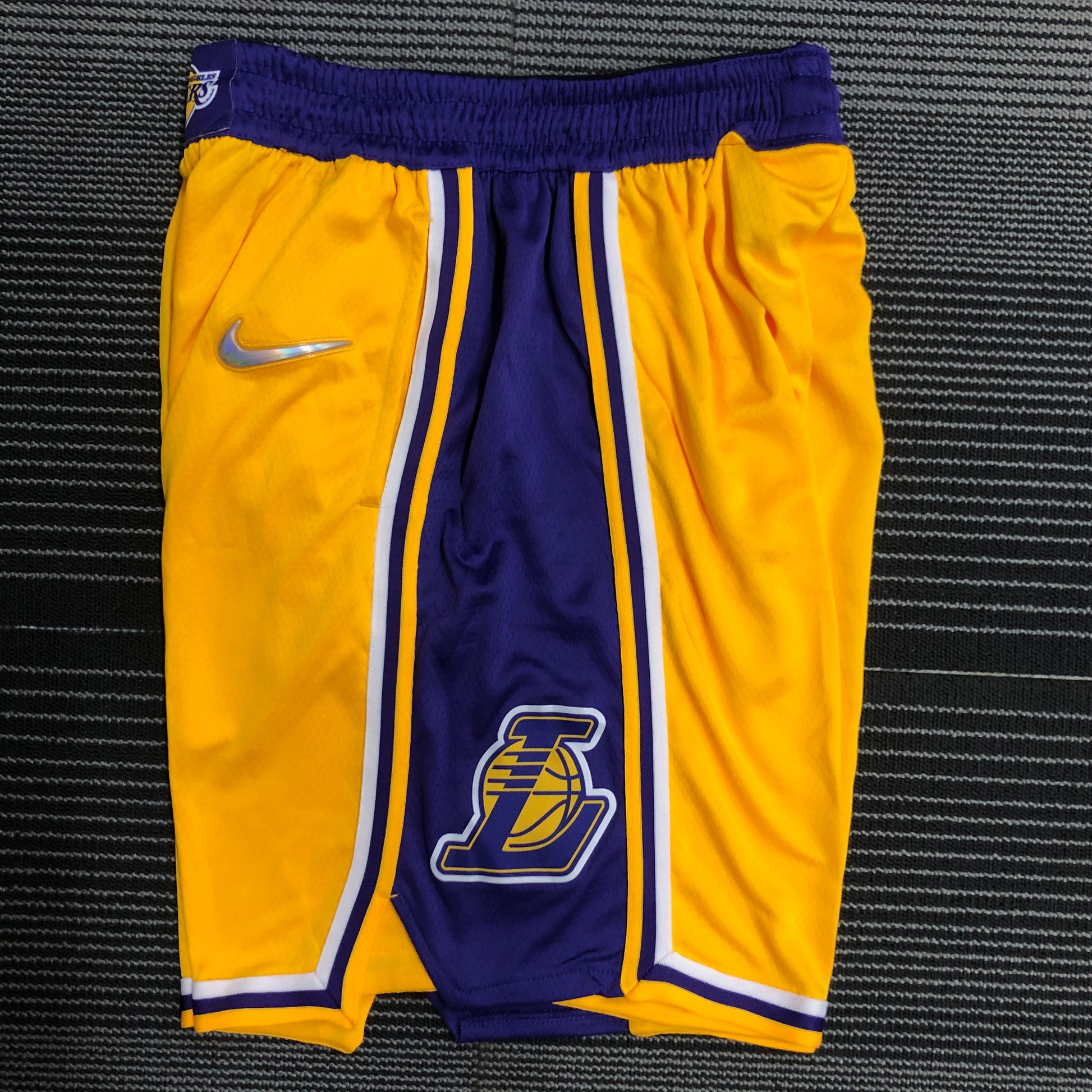 75th Anniversary Lakers Yellow Shorts Size S-XXL | 短裤 | NBA | 中国供应商