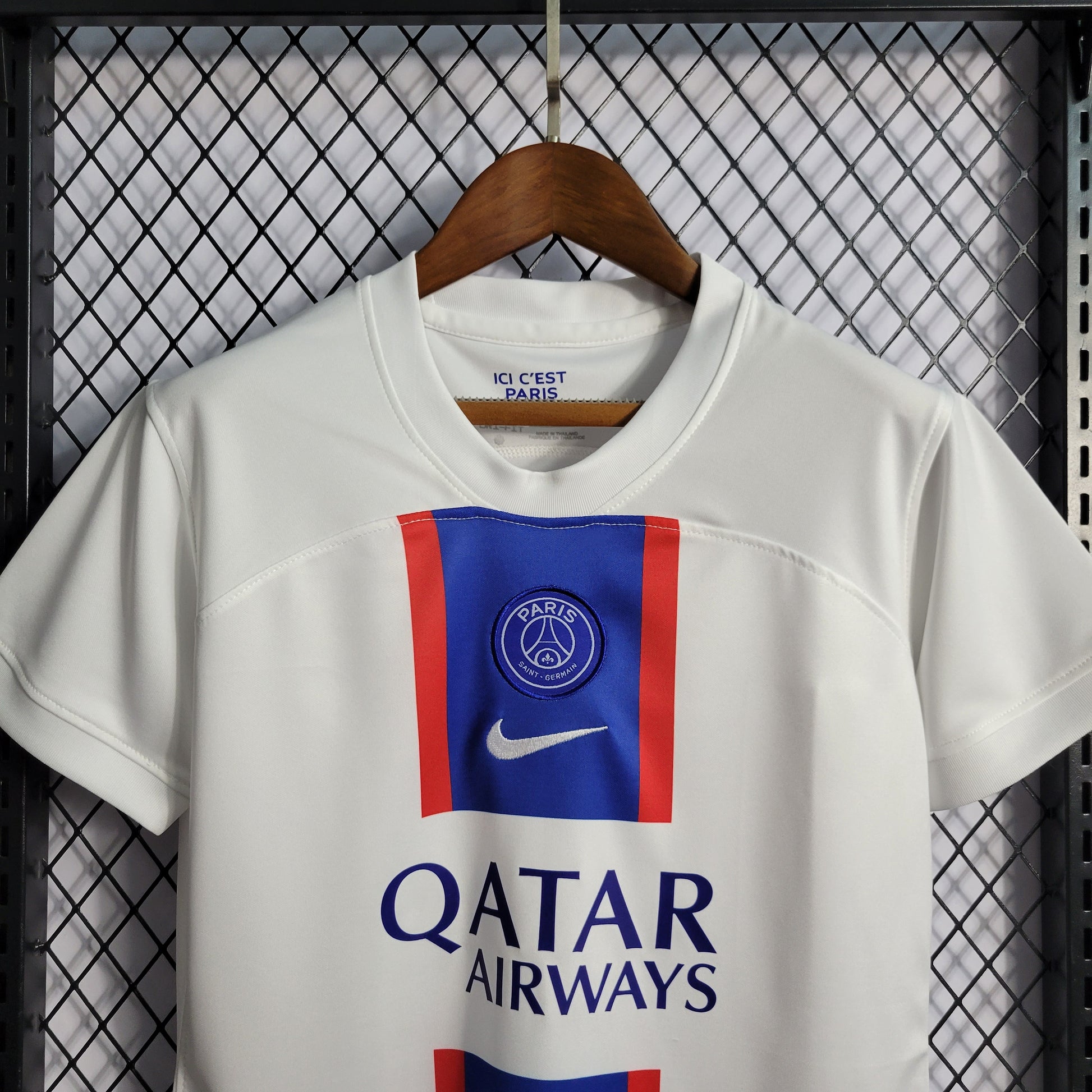 22/23 Women's PSG Paris Away Size S-XL（Ladies' Fan Version） | 衬衫 | M2-4 | Betty ali Chinese suppliers