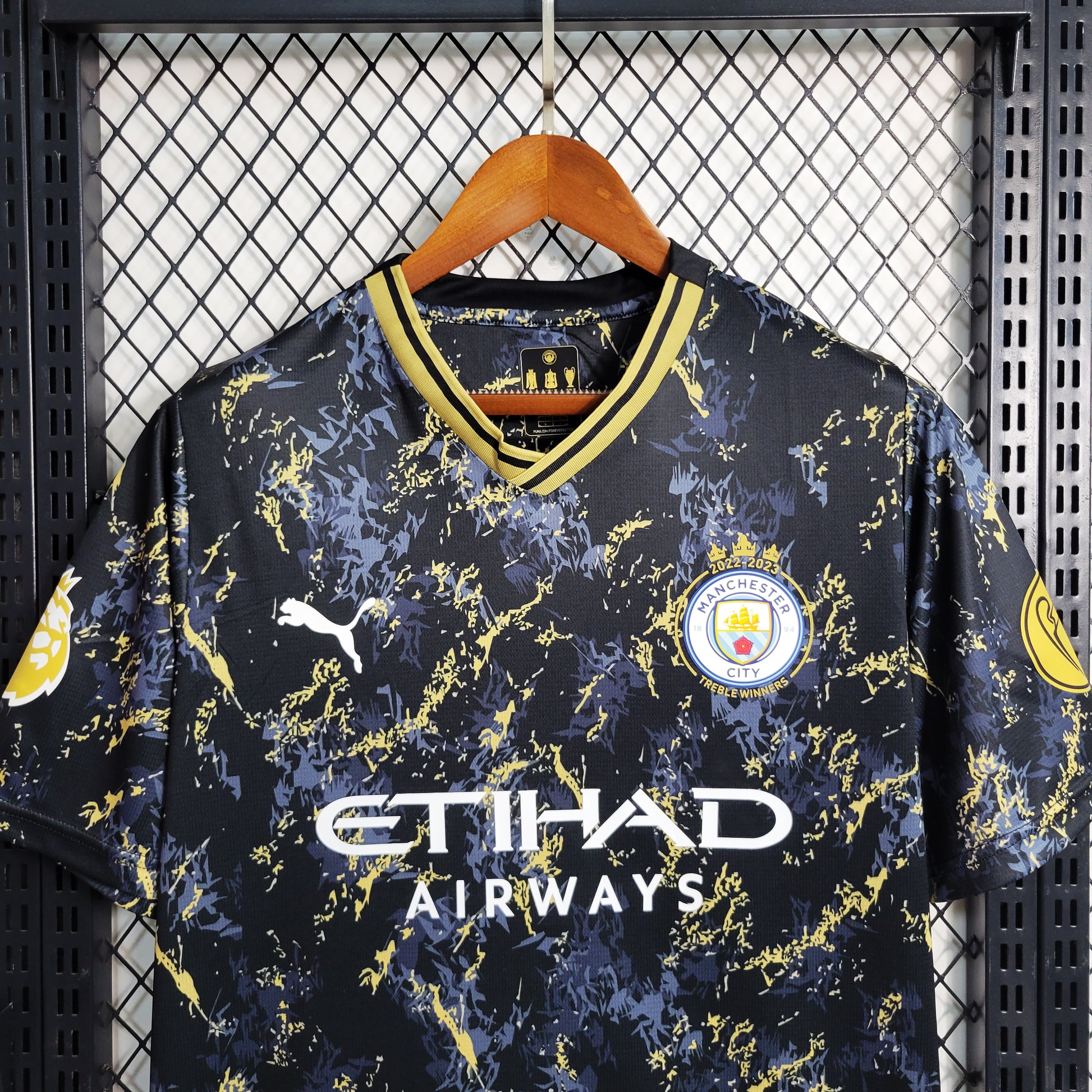 23-24 Manchester City Black Gold Special Edition Size S-XXL(fan version) | 衬衫 | M2-1 | Betty ali Chinese suppliers