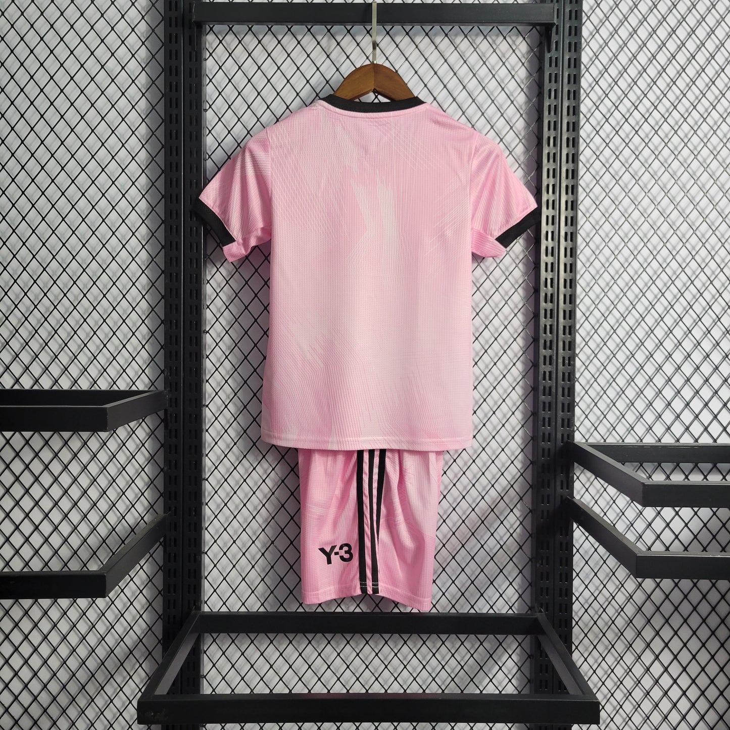 22/23 Kids Real Madrid Pink Y3: 16-28 | 儿童套装 | M2-3 | Betty ali Chinese suppliers