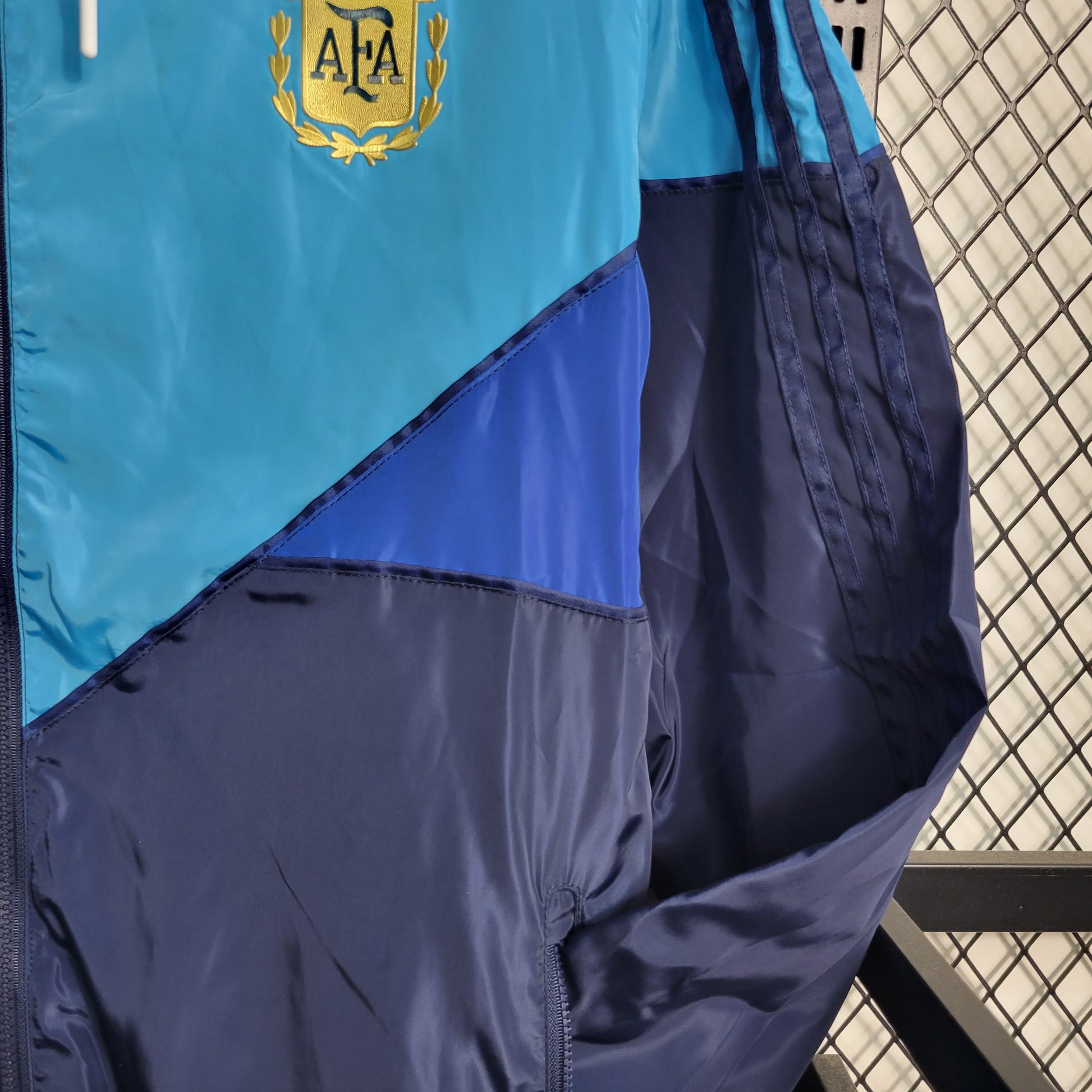 23-24 player windbreaker Argentine size S-XXL | 风衣 | W3-9 | Betty ali Chinese suppliers