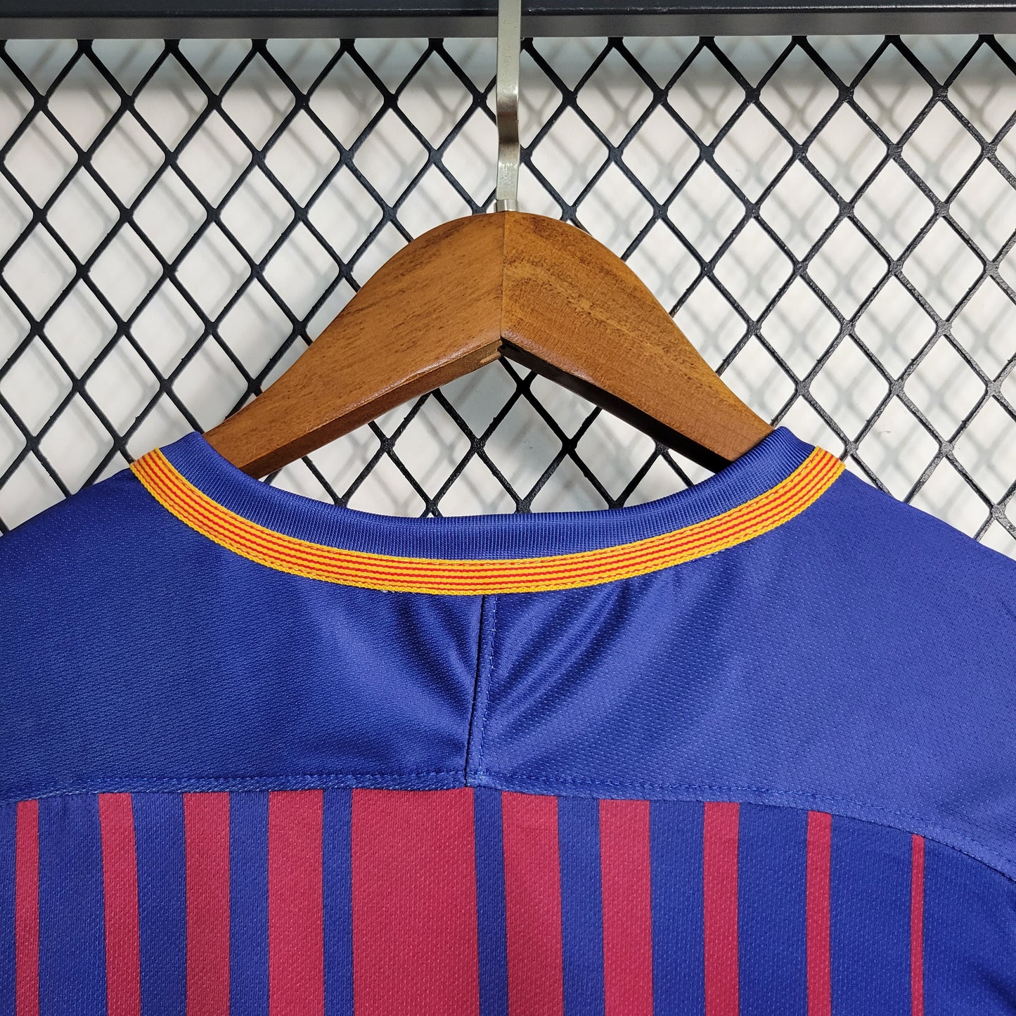 Retro 17-18 Barcelona Home Size S-XXL | 复古/Retro | R | Betty ali Chinese suppliers