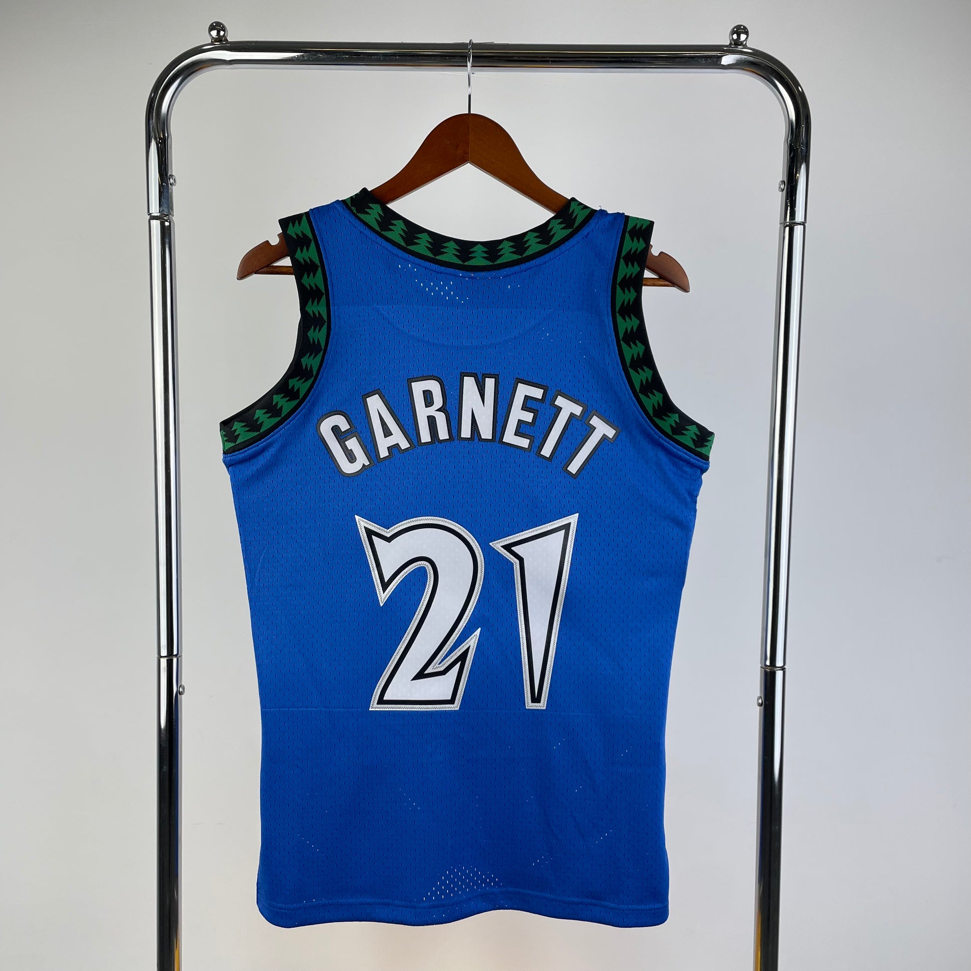 MN hot-pressed retro jersey: SW Timberwolves 03/04 season blue # 21 Garnett NBA | NBA | NBA | Betty ali Chinese suppliers