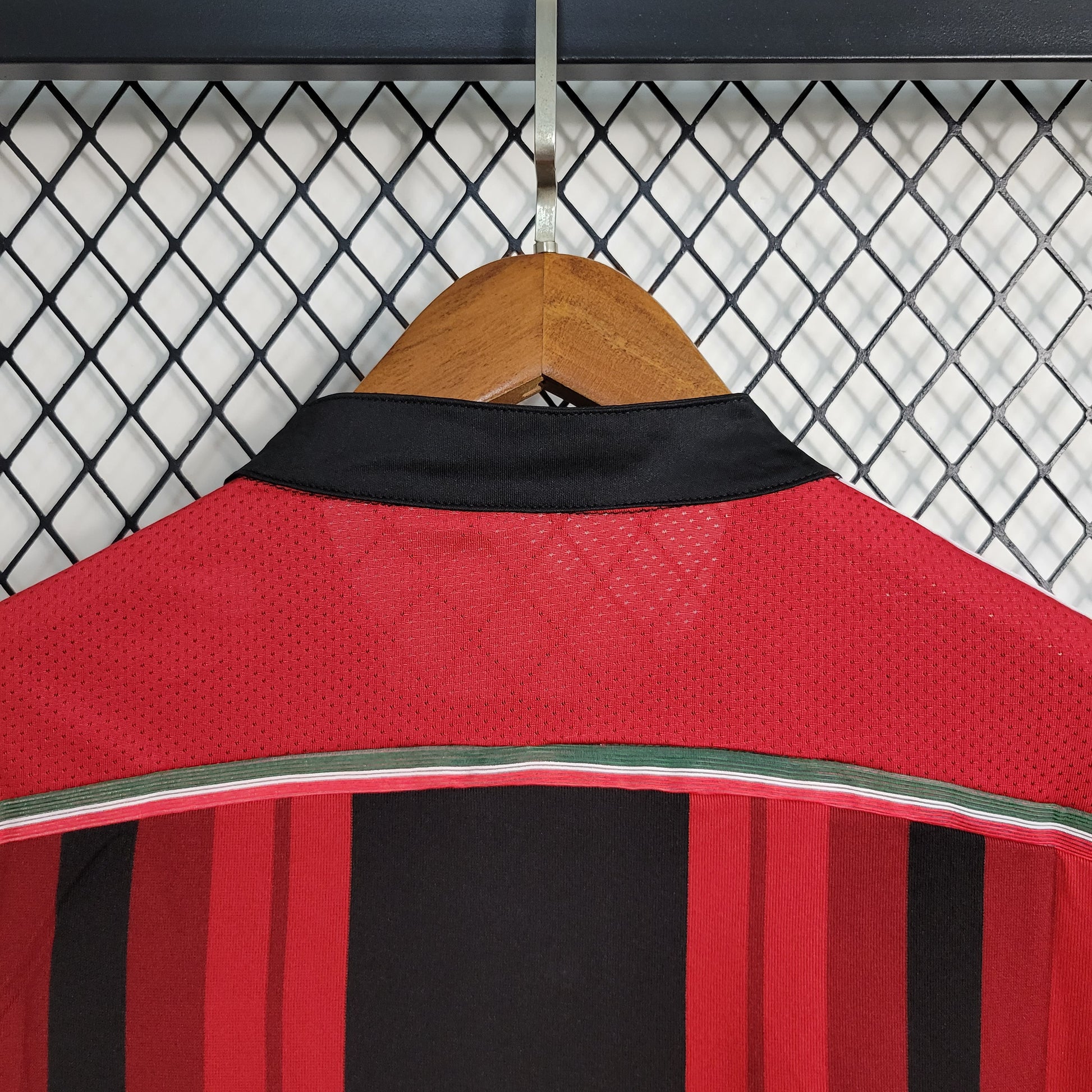 Retro AC Milan 14/15 home S-XX | 复古/Retro | R | Betty ali Chinese suppliers