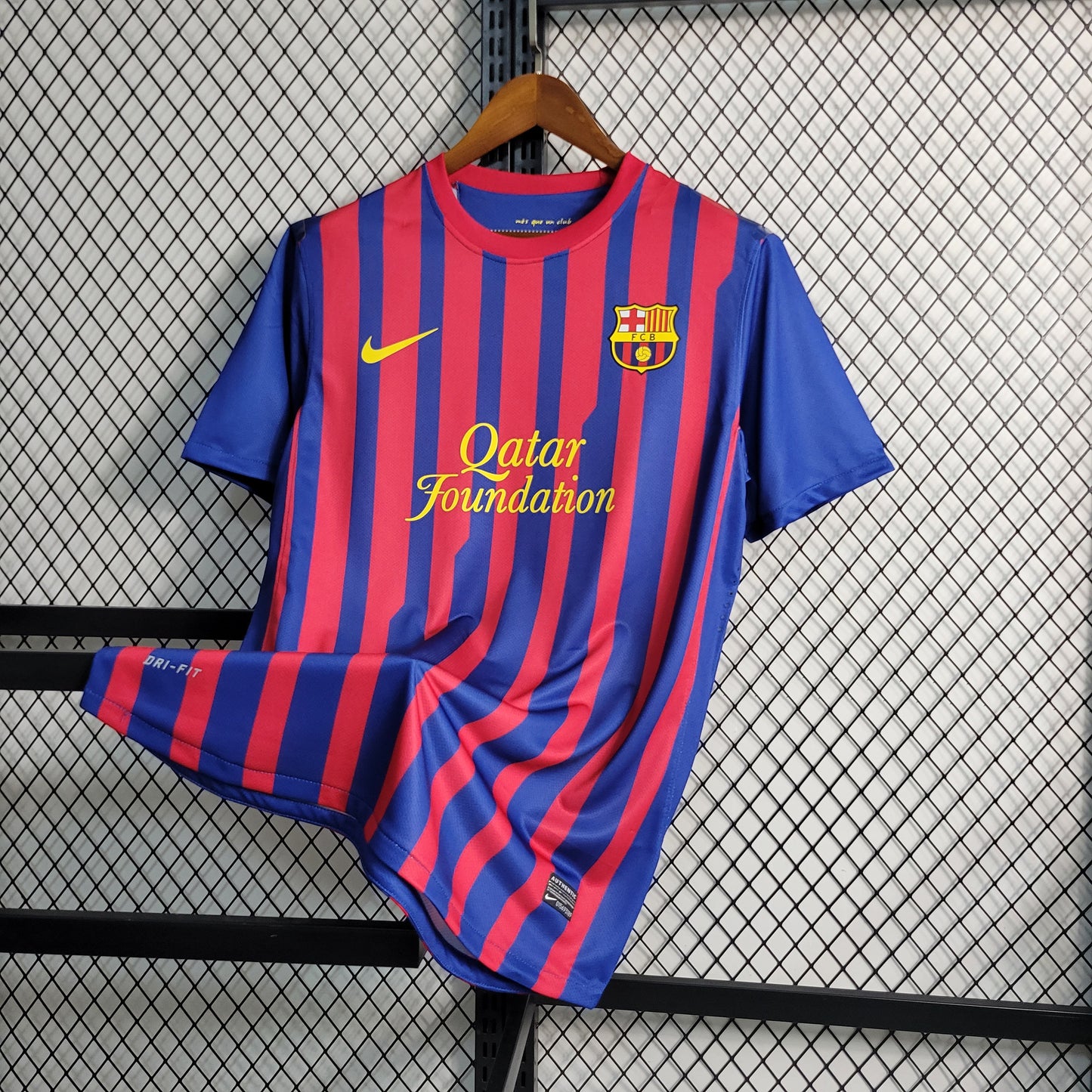 Retro 11-12 Barcelona Home Size S-XXL | 复古/Retro | R | Betty ali Chinese suppliers