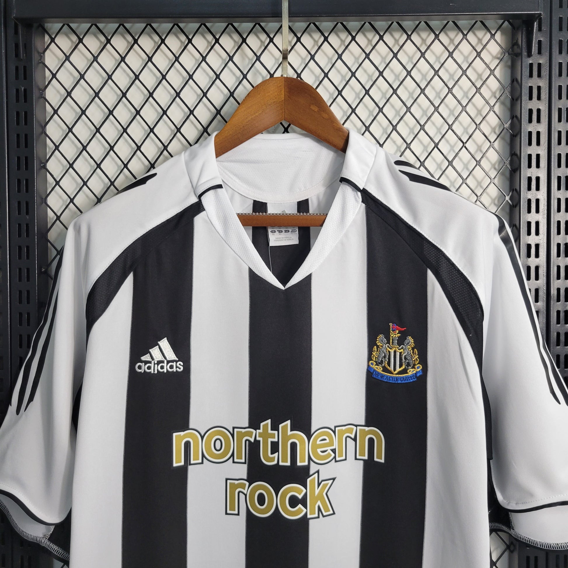 Retro 2004-06 Newcastle United Home Size S-XXL | 复古/Retro | R | Betty ali Chinese suppliers