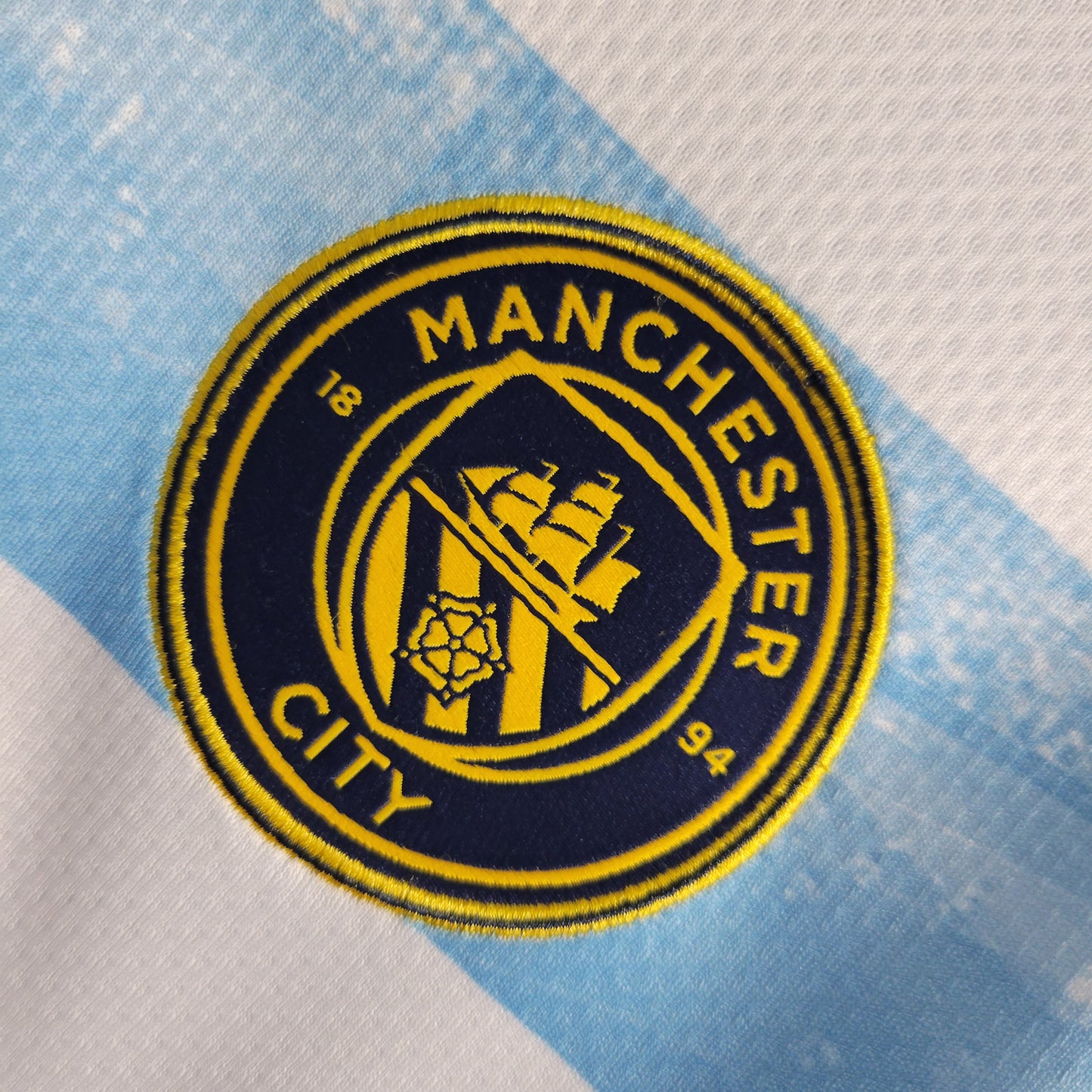 22 / 23 Manchester City commemorative white blue S-XXL（Men's Fan Edition） | 衬衫 | M2-1 | 中国供应商