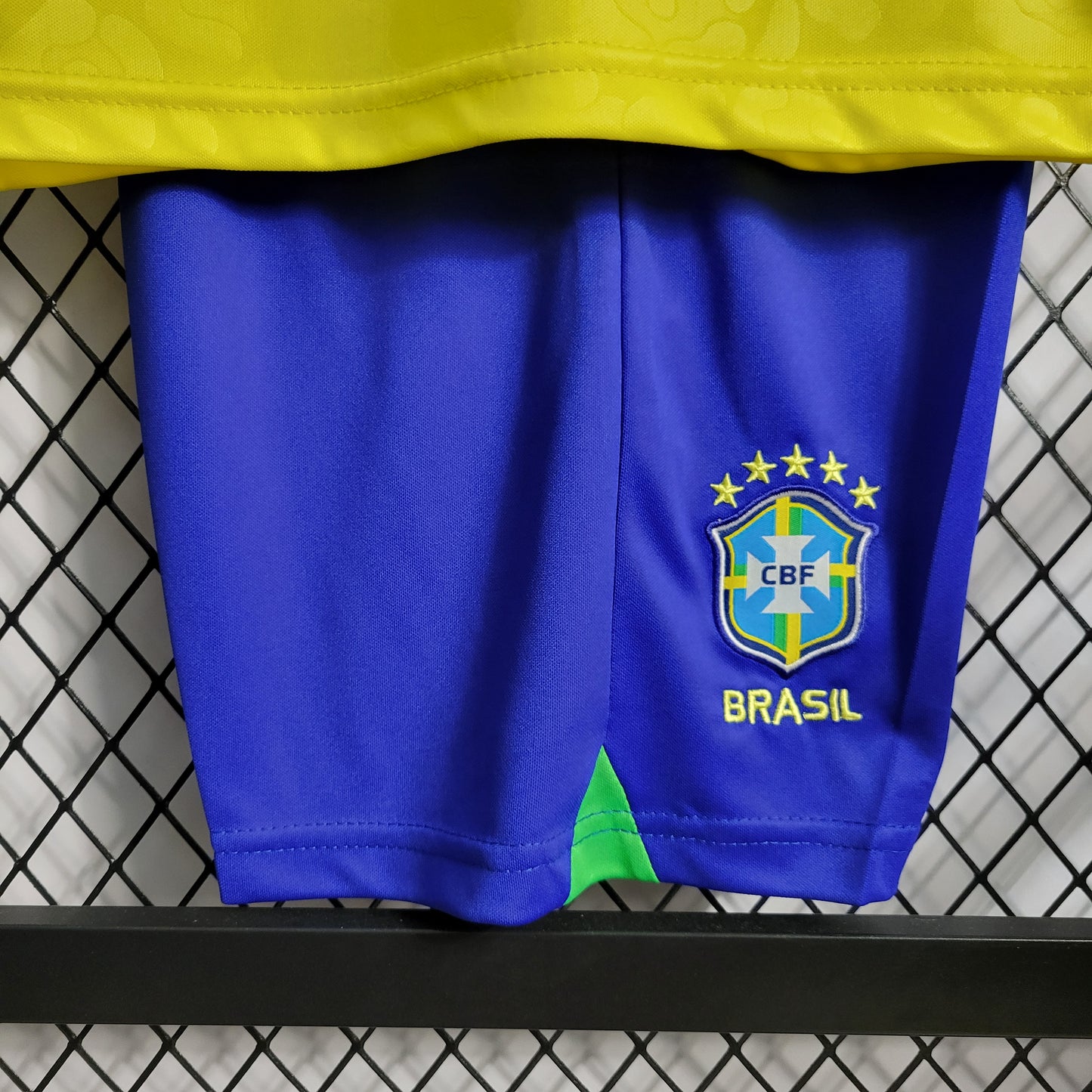 22/23 Brazil Home Kids Size: 16-28 | 巴西甲级联赛/Brazilian Serie A | M1-1 | Betty ali Chinese suppliers