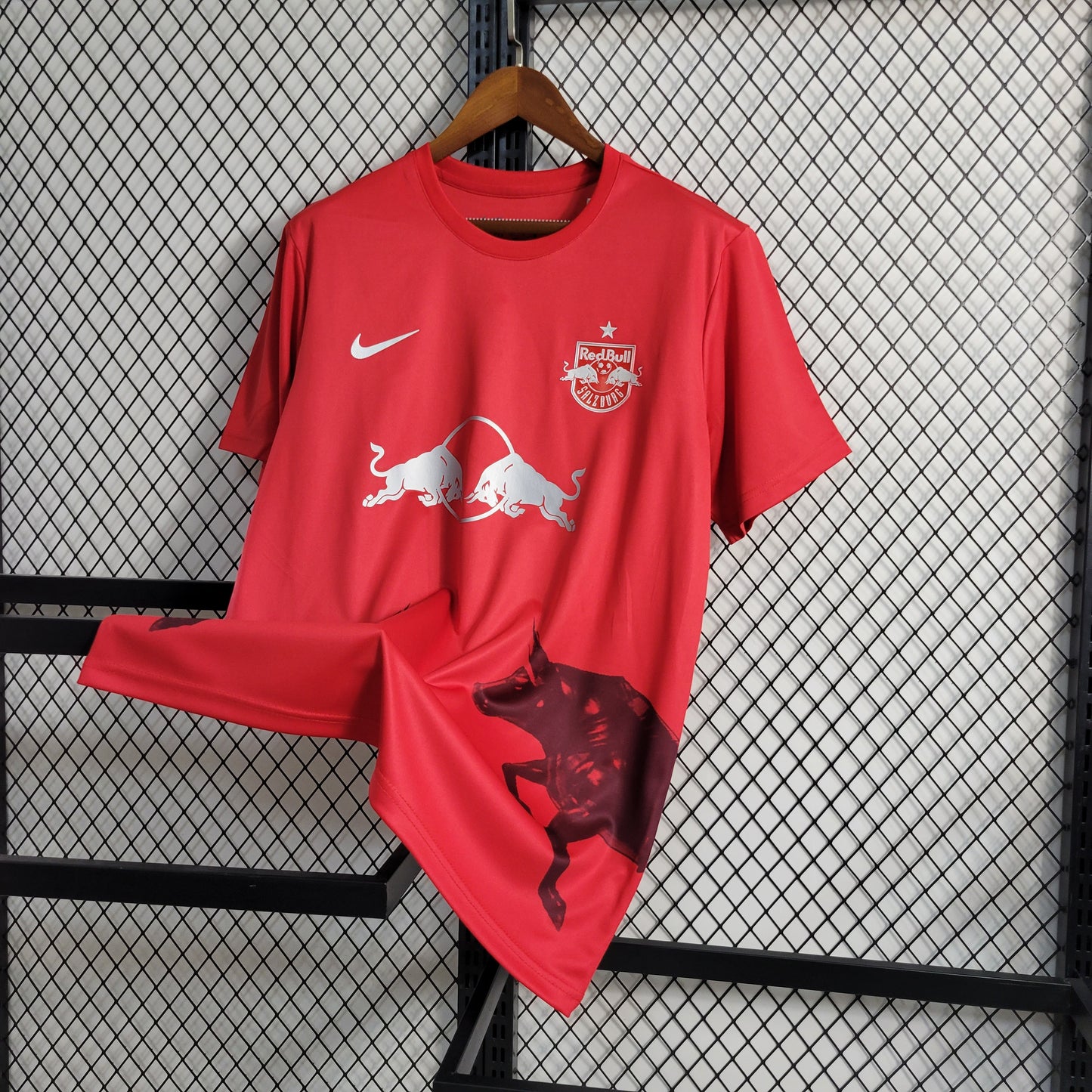 23-24 RB SALZBURG Bull Red Special Edition Size S-XXL（Men's Fan Edition） | 衬衫 | M2-5 | Betty ali Chinese suppliers