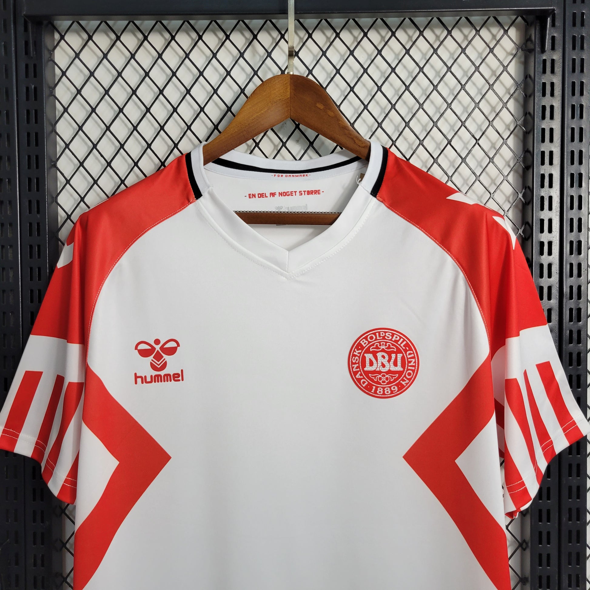 23-24 Denmark away size S-XXL（Men's Fan Edition） | 衬衫 | M3-12 | Betty ali Chinese suppliers