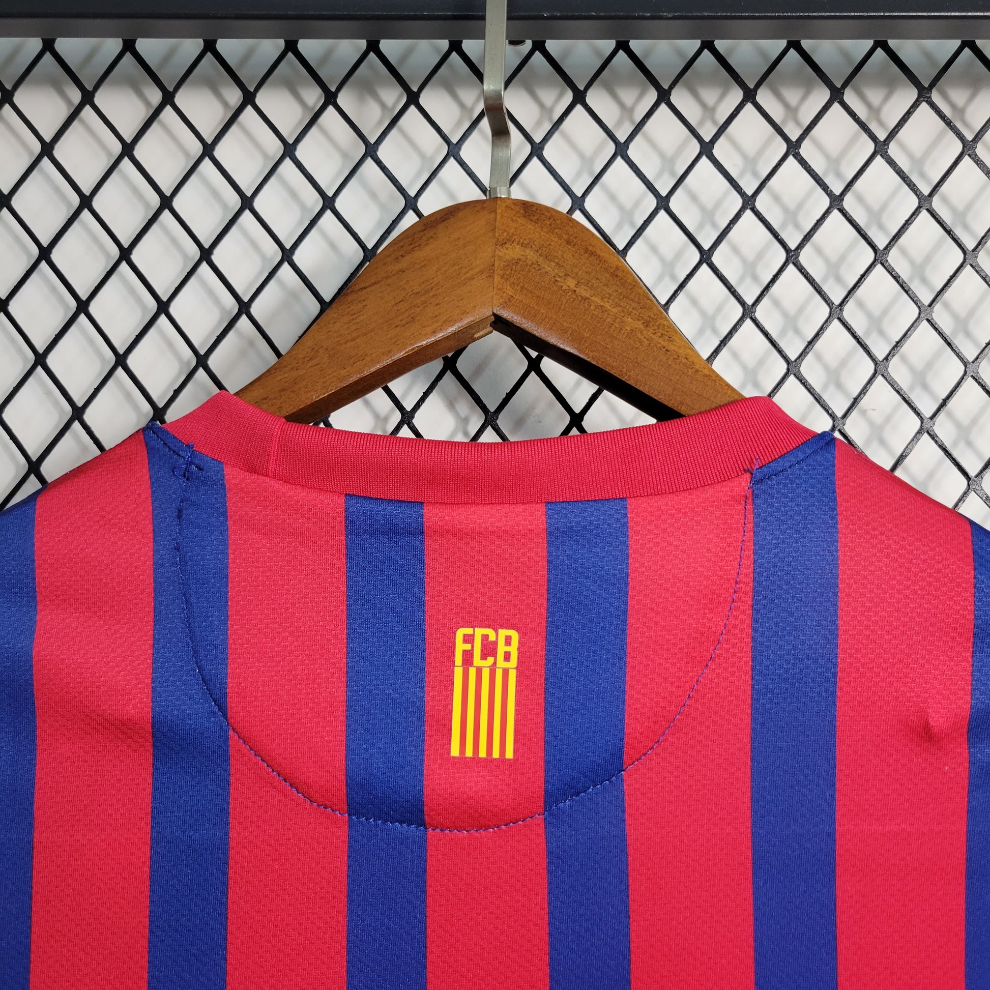 Retro 11-12 Barcelona Home Size S-XXL | 复古/Retro | R | Betty ali Chinese suppliers