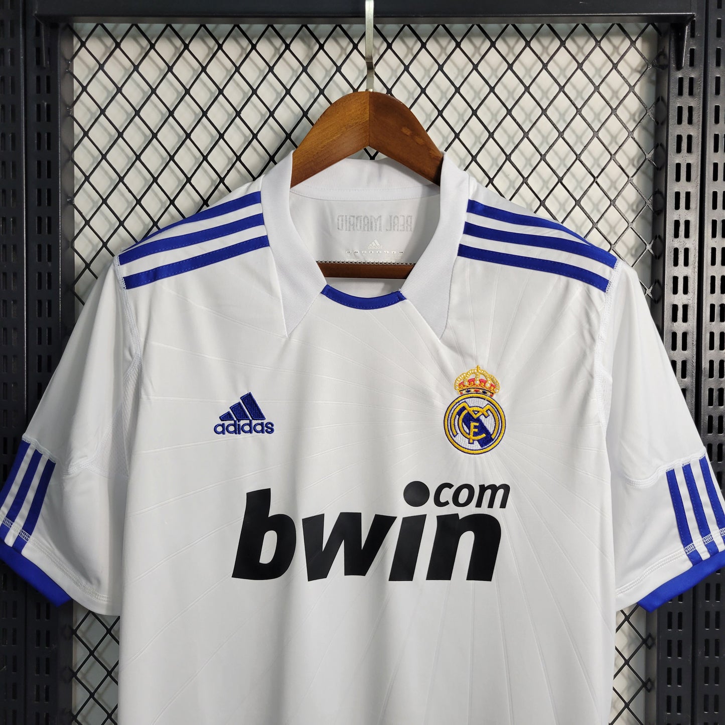 Retro 10-11 Real Madrid Home Size S-XXL | 复古/Retro | R | Betty ali Chinese suppliers