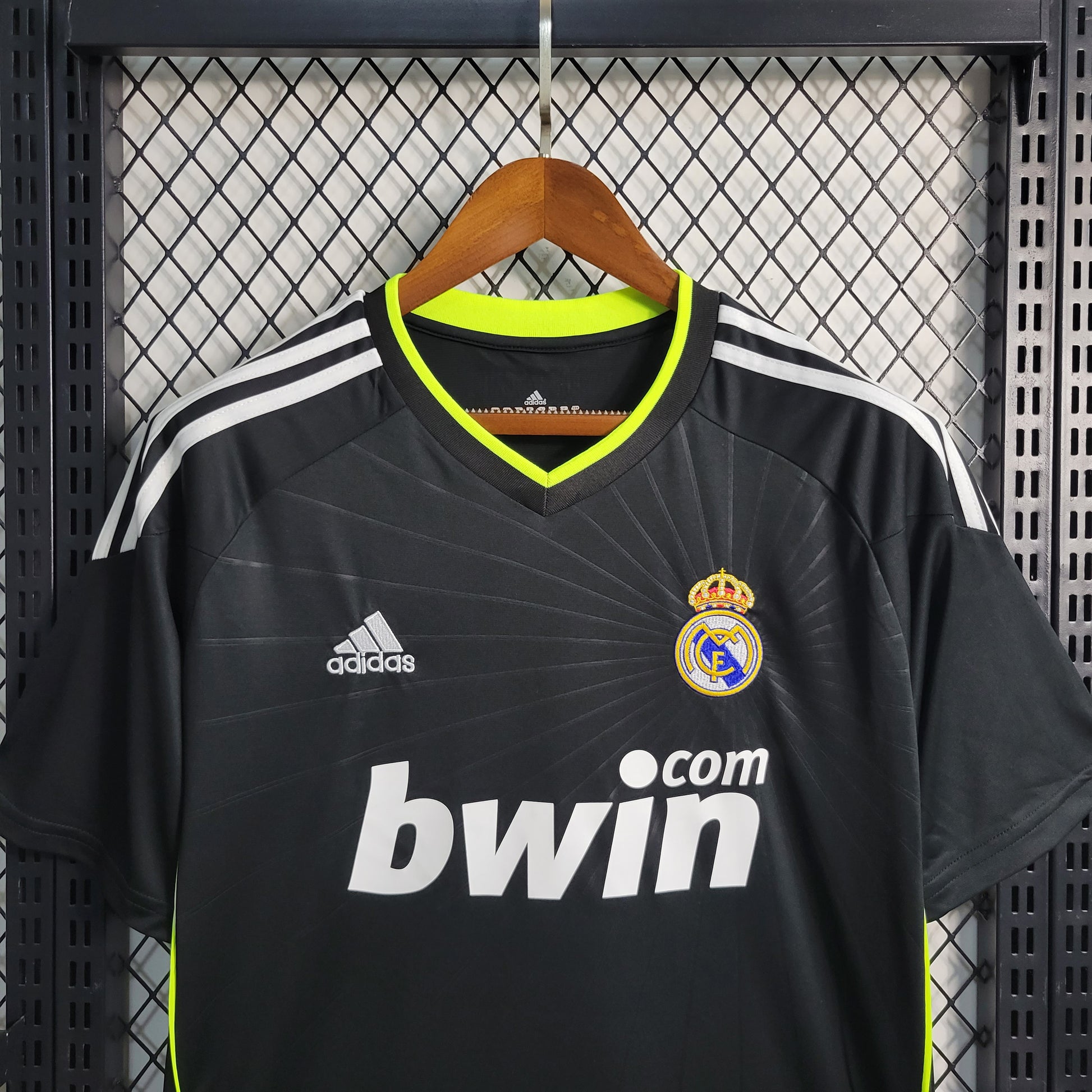 Retro 10-11 Real Madrid away size S-XXL | 复古/Retro | R | Betty ali Chinese suppliers