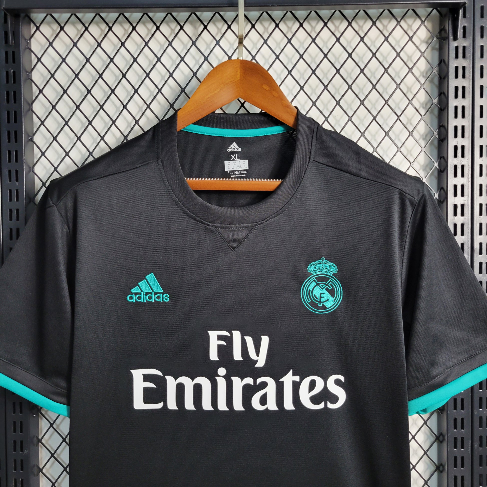 Retro 17-18 Real Madrid Away Size S-XXL | 复古/Retro | R | Betty ali Chinese suppliers