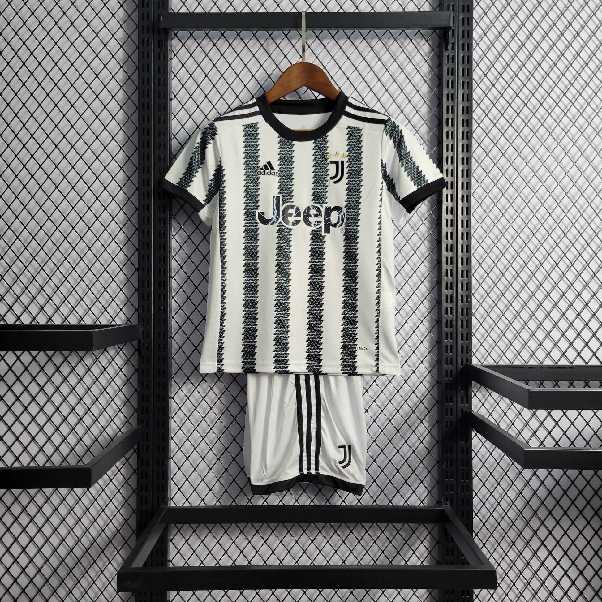 22/23 Kids Juventus Home 16-28 | 儿童套装 | M2-2 | 中国供应商