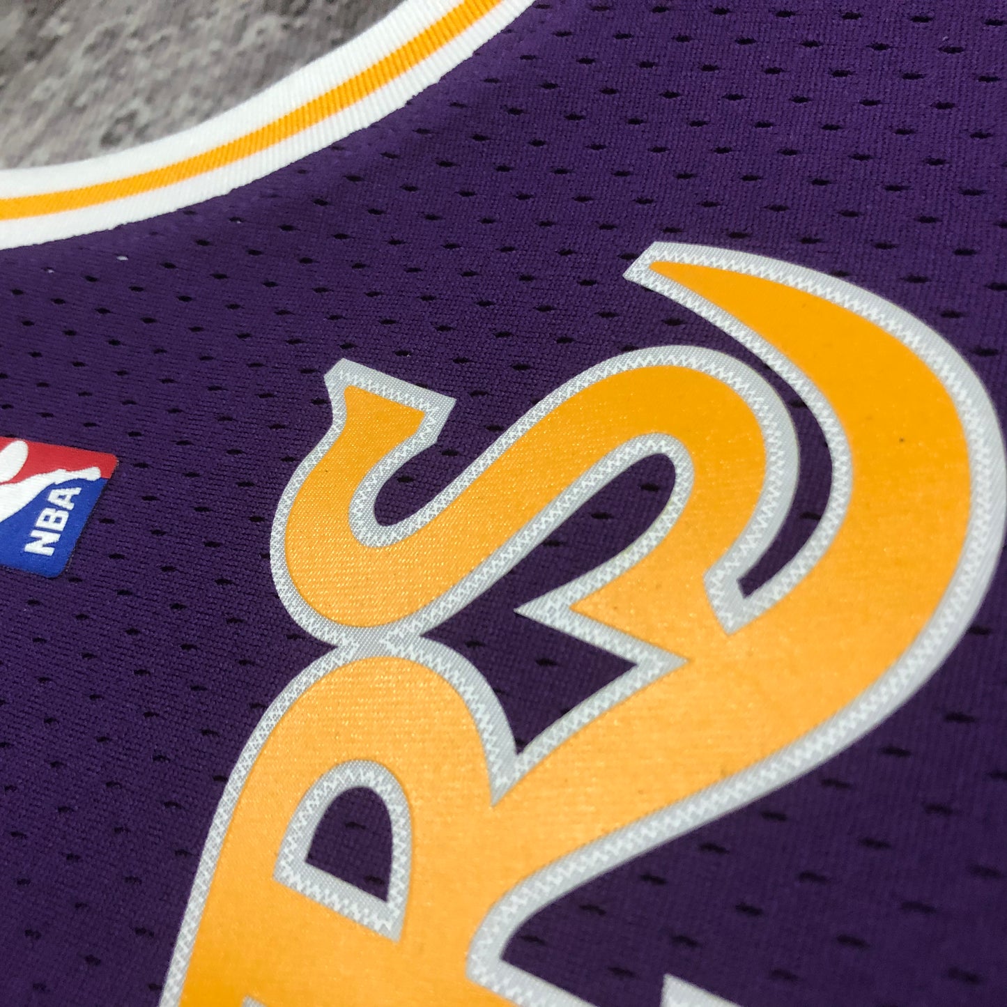 MN hot-pressed retro jersey: SW Lakers 84/85 season crew neck purple NBA : #32 | NBA | NBA | Betty ali Chinese suppliers