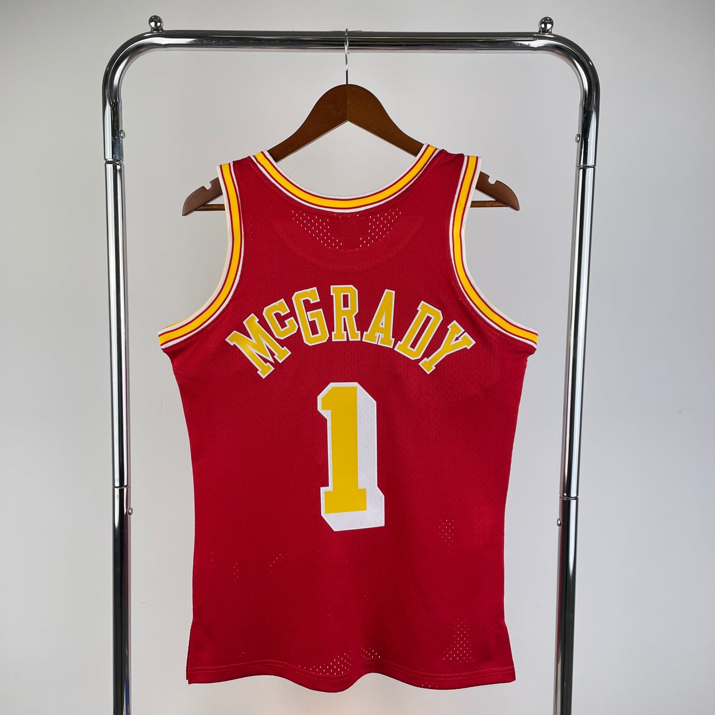 MN hot-pressed retro jersey: SW Rockets 04/05 season red #1 McGradyNBA | NBA | NBA | Betty ali Chinese suppliers