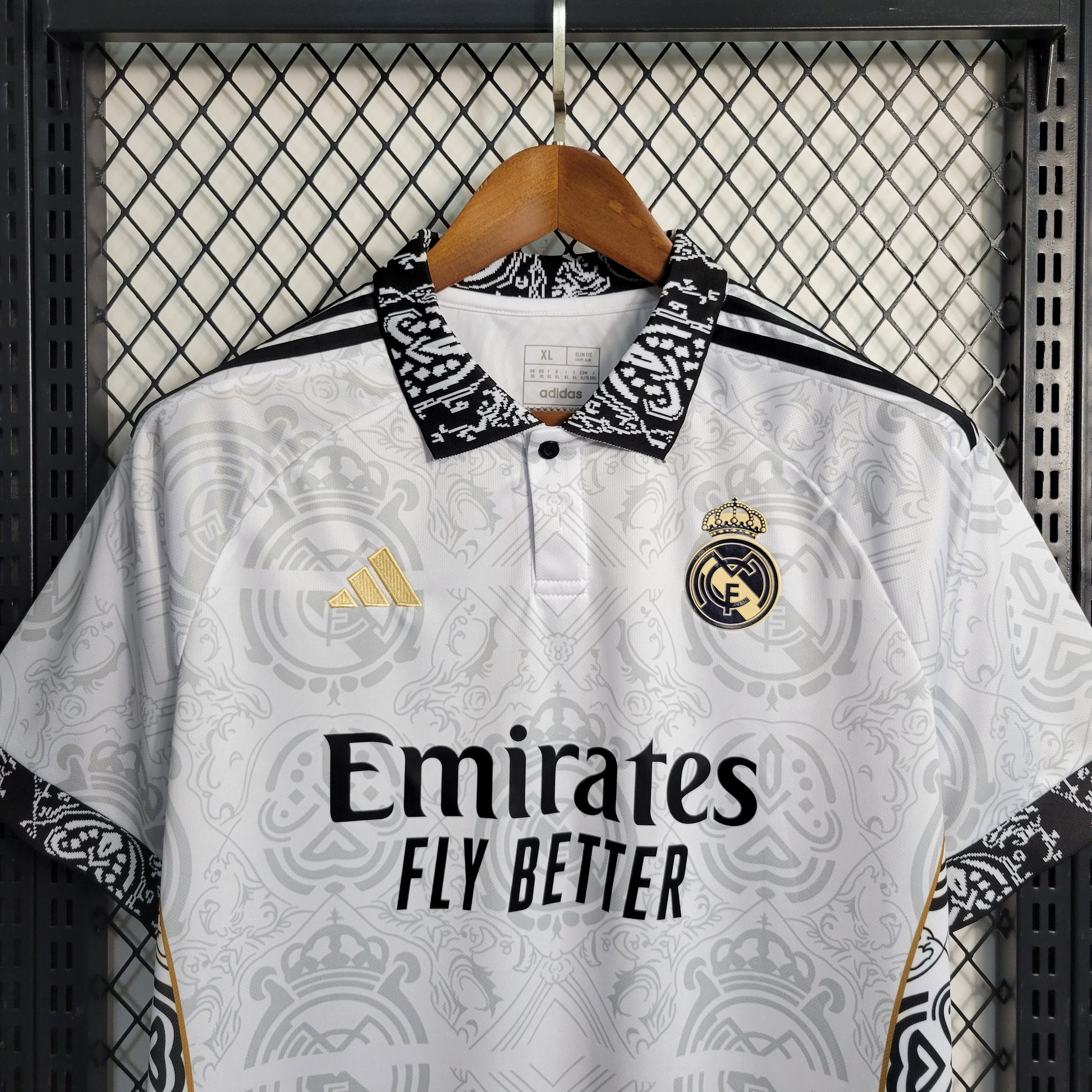 23-24 Real Madrid Special Edition White S-XXL（Men's fan version） | 衬衫 | M2-3 | 中国供应商