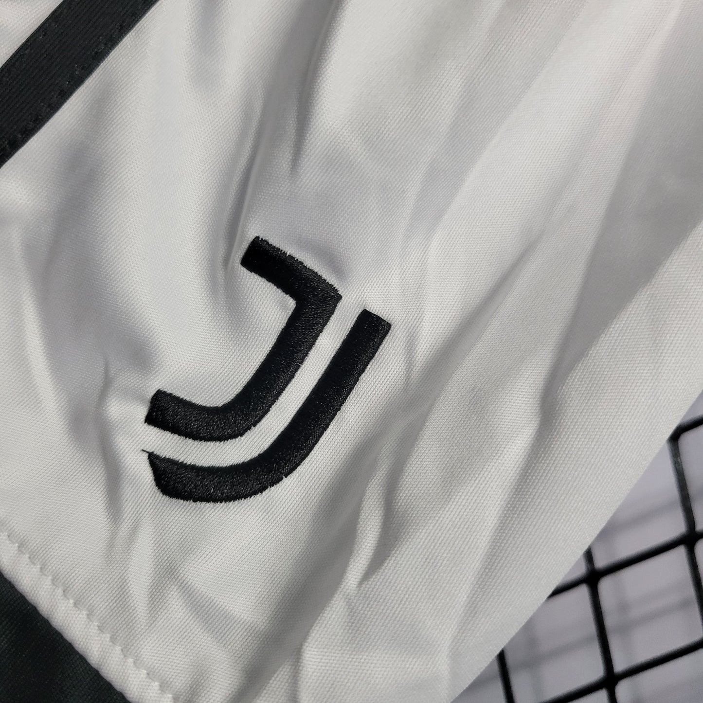 22/23 Kids Juventus Home 16-28 | 儿童套装 | M2-2 | 中国供应商