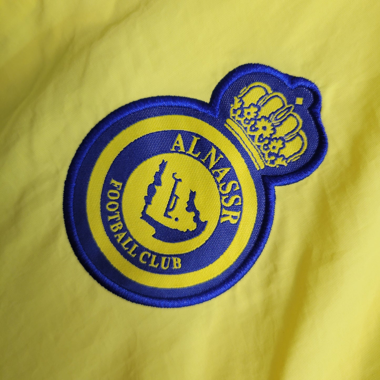 23-24 Windbreaker Al-Nassr FC Home Size S-XXL | 衬衫 | B3 | 中国供应商