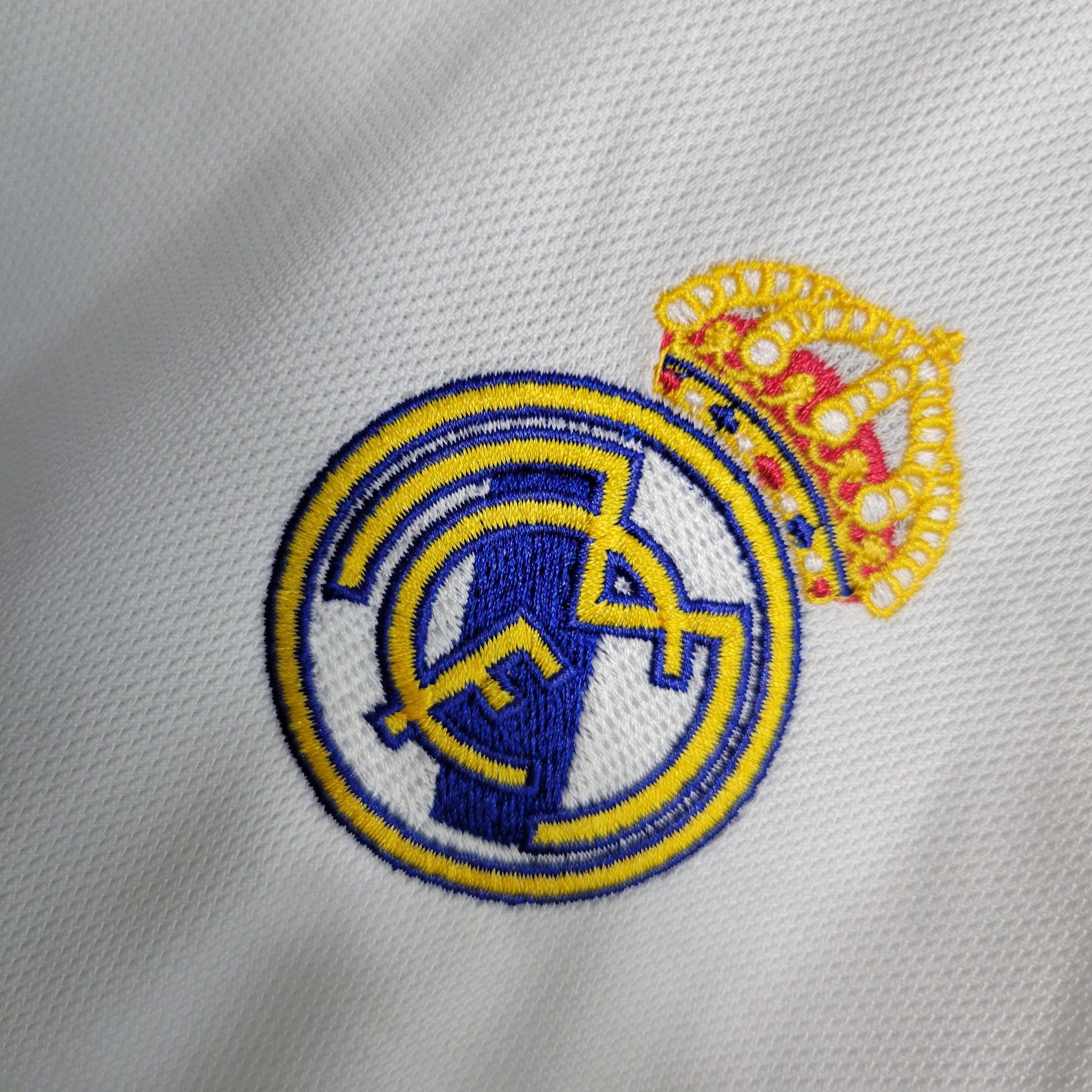 23-24 kids Real Madrid Home Size 16-28 | 儿童套装 | M2-3 | Betty ali Chinese suppliers