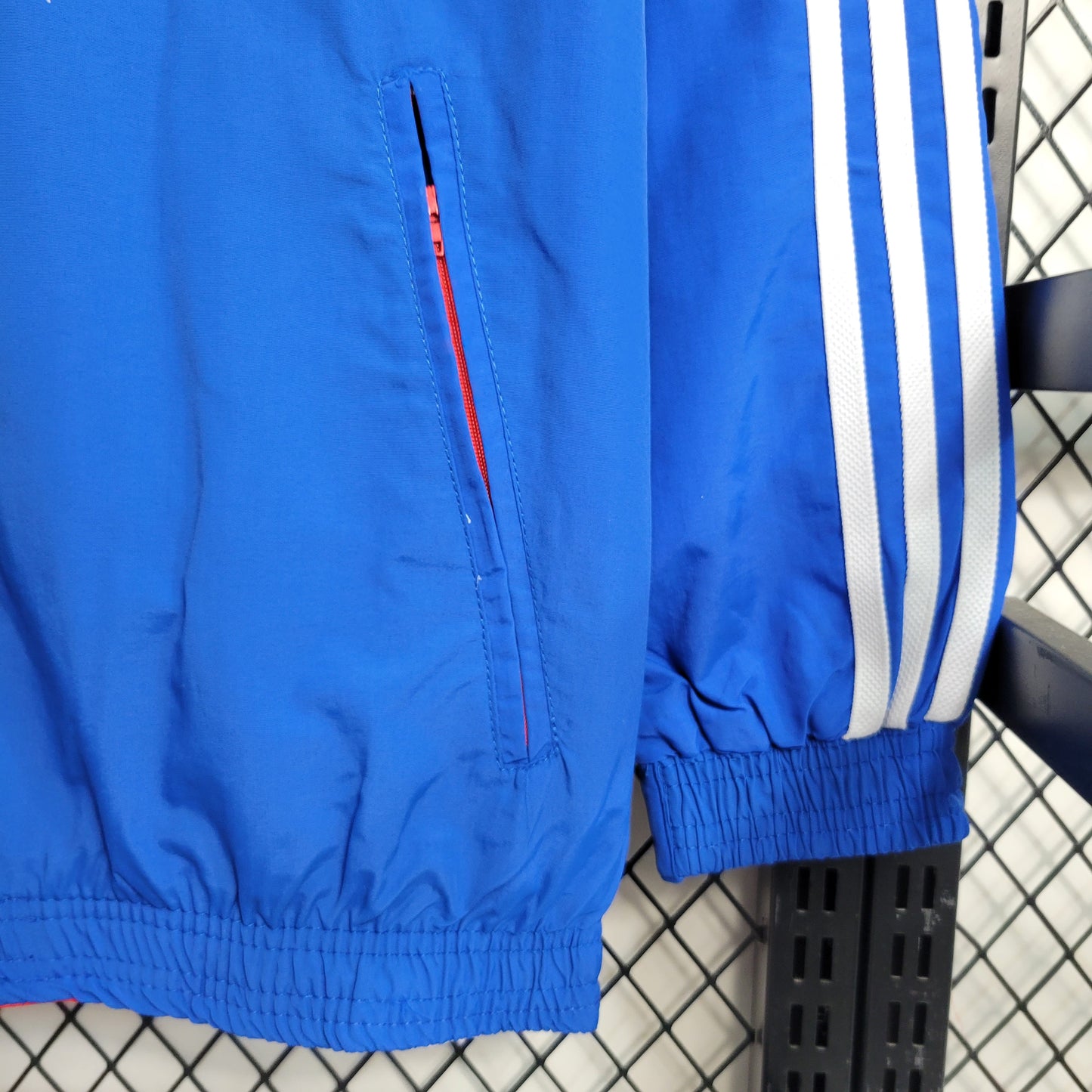 23-24 Reversible Windbreaker Bayern Munich S-XXL | 风衣 | B3 | 中国供应商