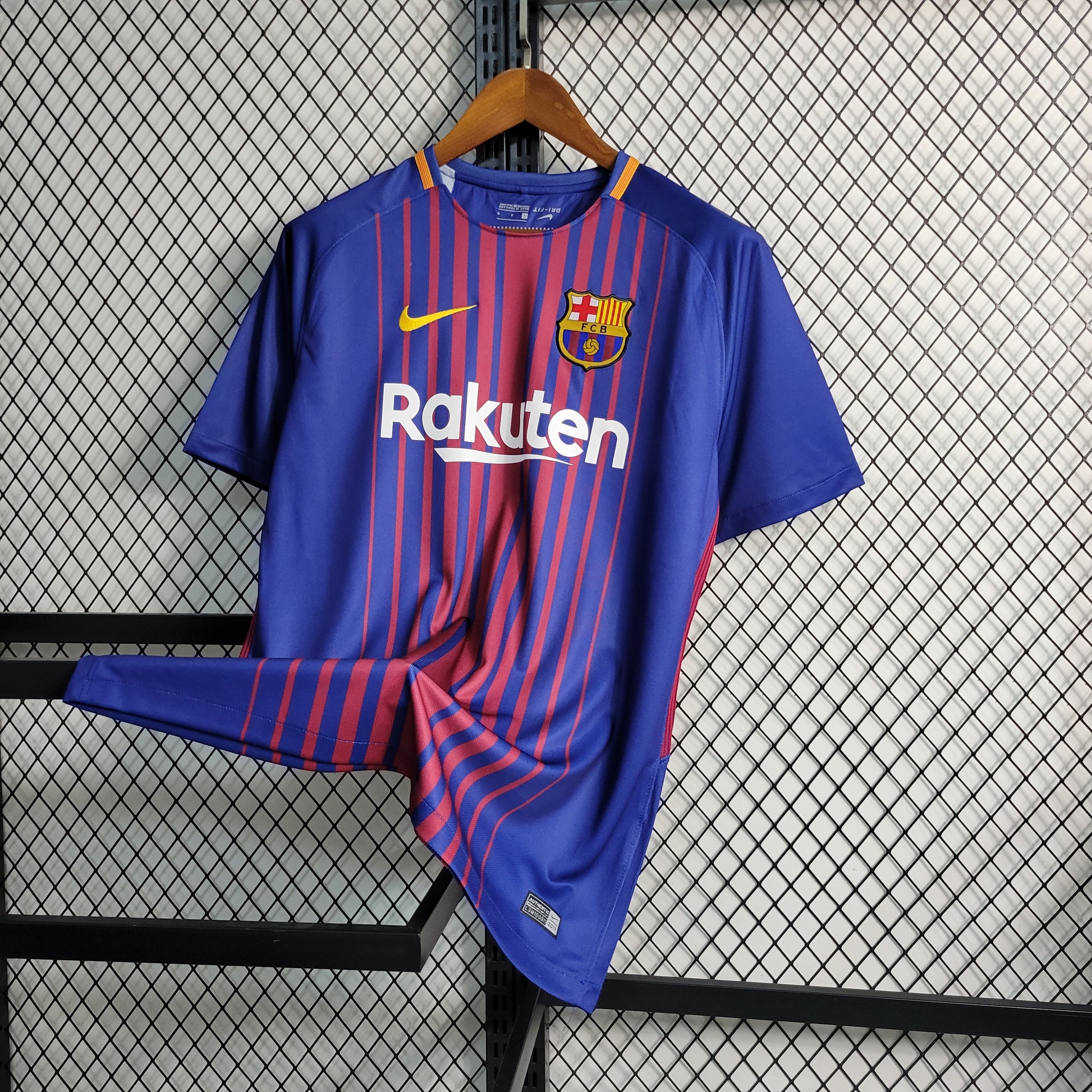 Retro 17-18 Barcelona Home Size S-XXL | 复古/Retro | R | Betty ali Chinese suppliers