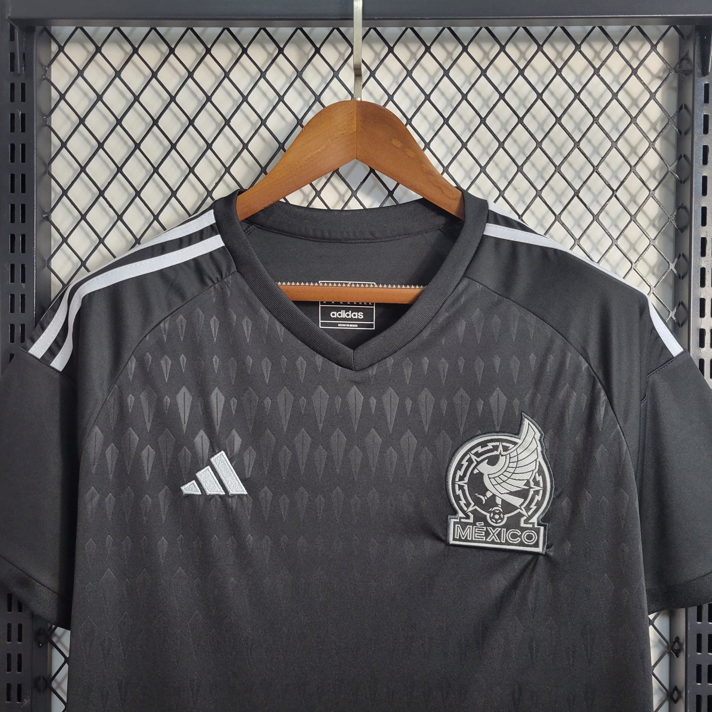 22/23 Mexico Black Training Shirt Size S-XXL（Men's Fan Edition） | 衬衫 | M3-10 | Betty ali Chinese suppliers