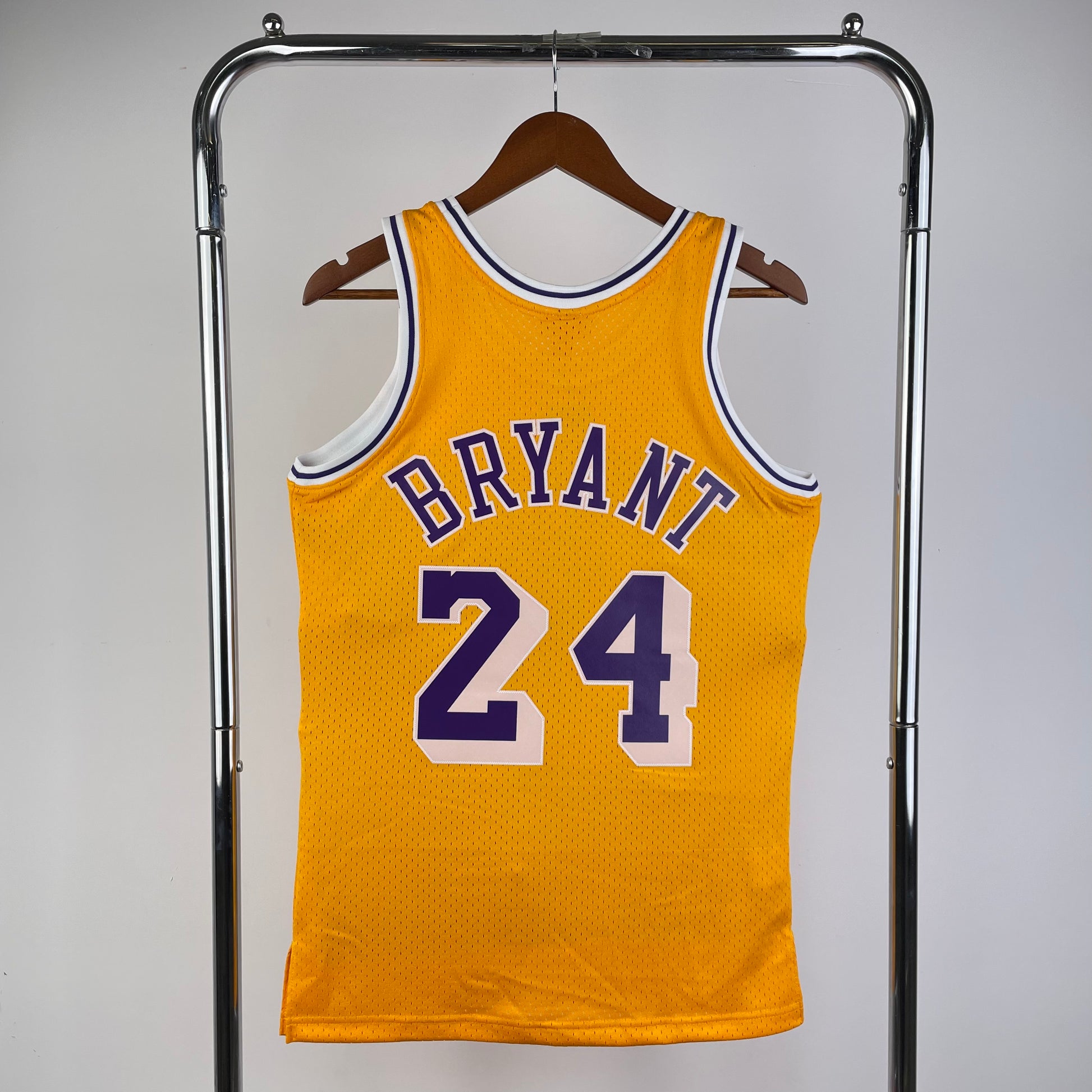 MN hot-pressed retro jersey: SW Lakers 07/08 season round neck yellow NBA : #24 | NBA | NBA | Betty ali Chinese suppliers