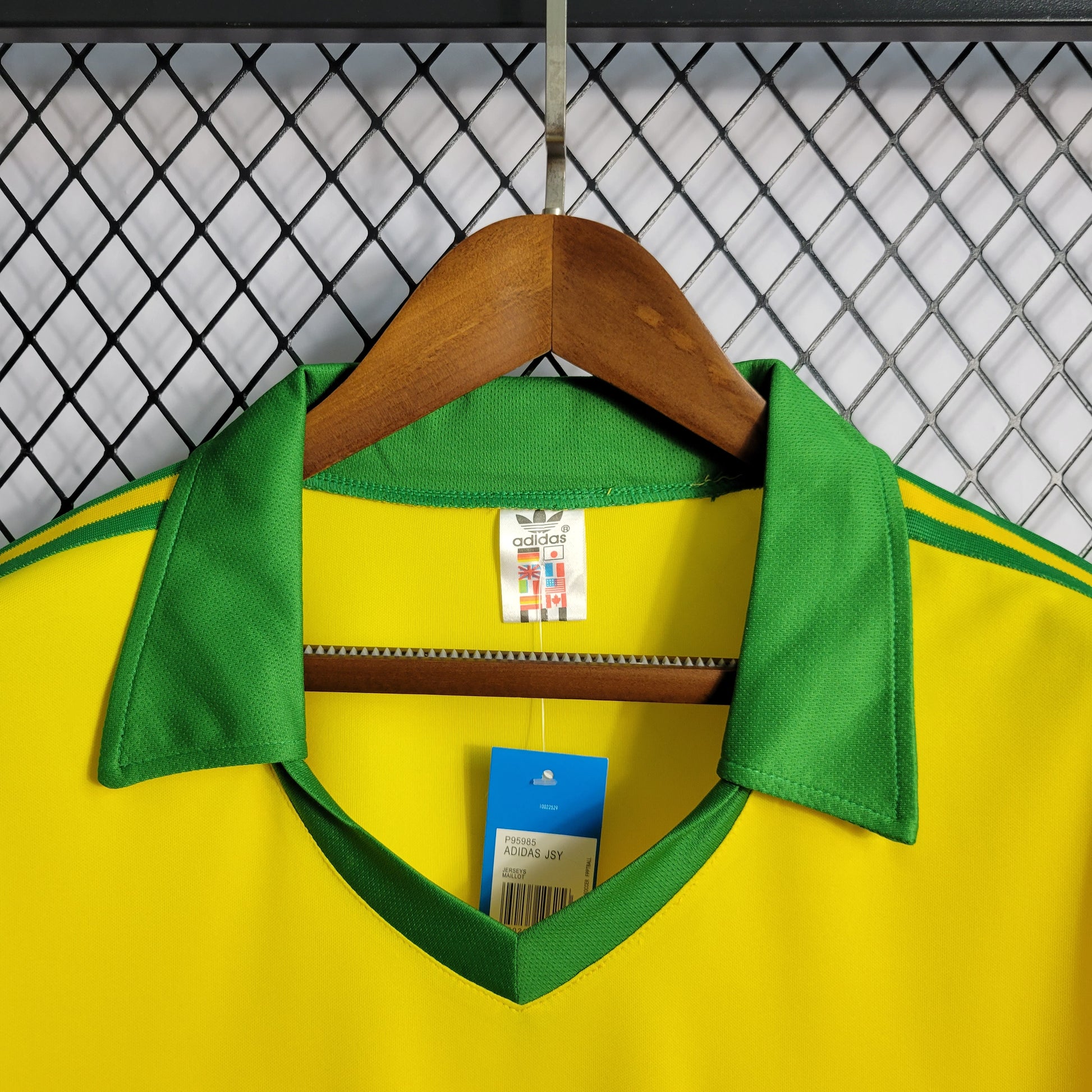 Retro 1979 Brazil Home Size S-XXL | 复古/Retro | R | Betty ali Chinese suppliers